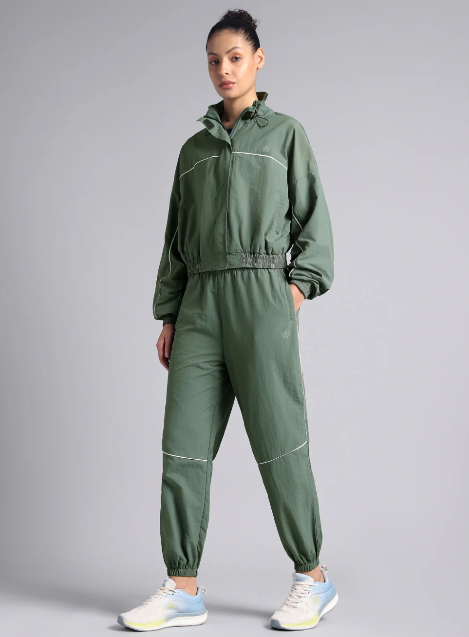 Women's Green Sporty Outrun Track Suit - Image 2