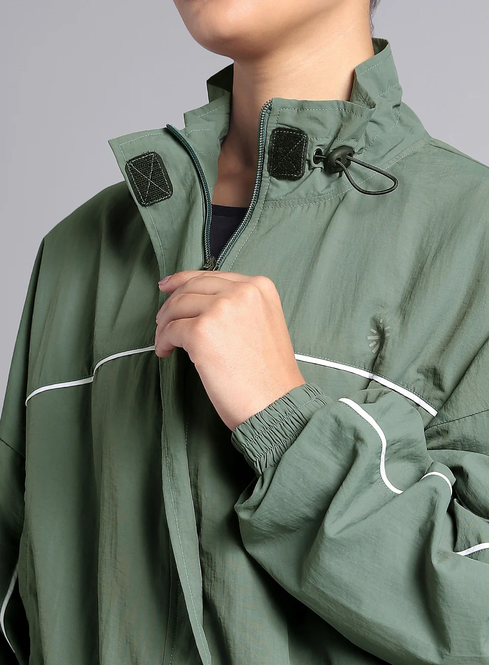 Women's Green Sporty Outrun Track Suit - Image 7
