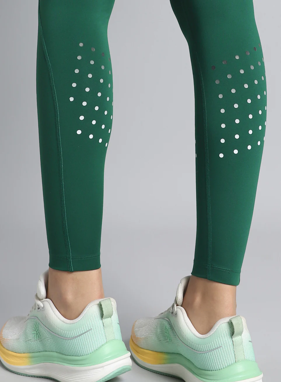 Women's Green Ultimate Run COMFlex Tights - Image 8