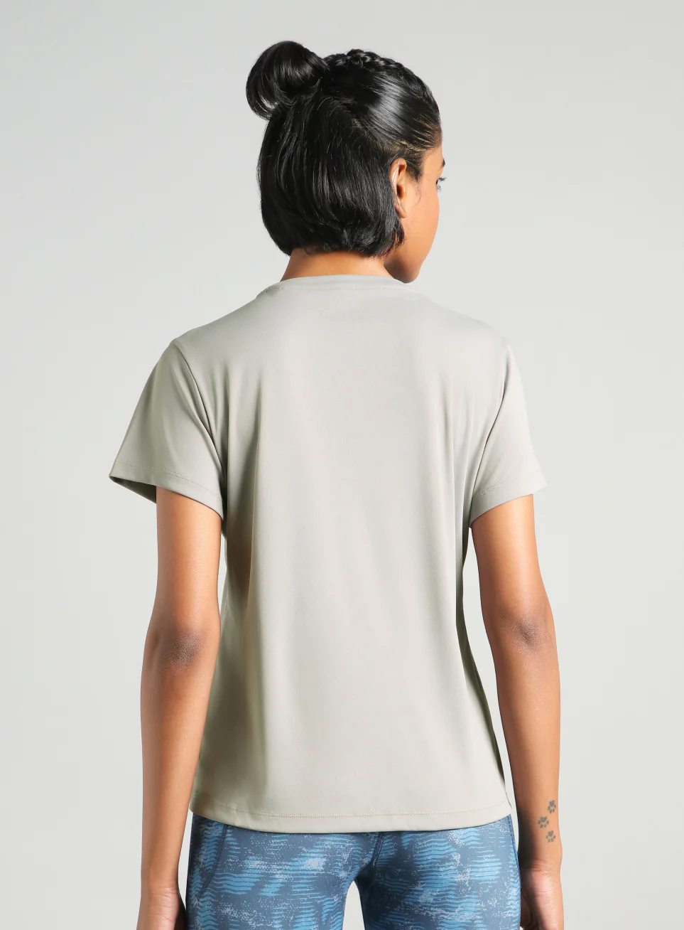 Women's Grey Everyday Performance T-shirt - Image 6