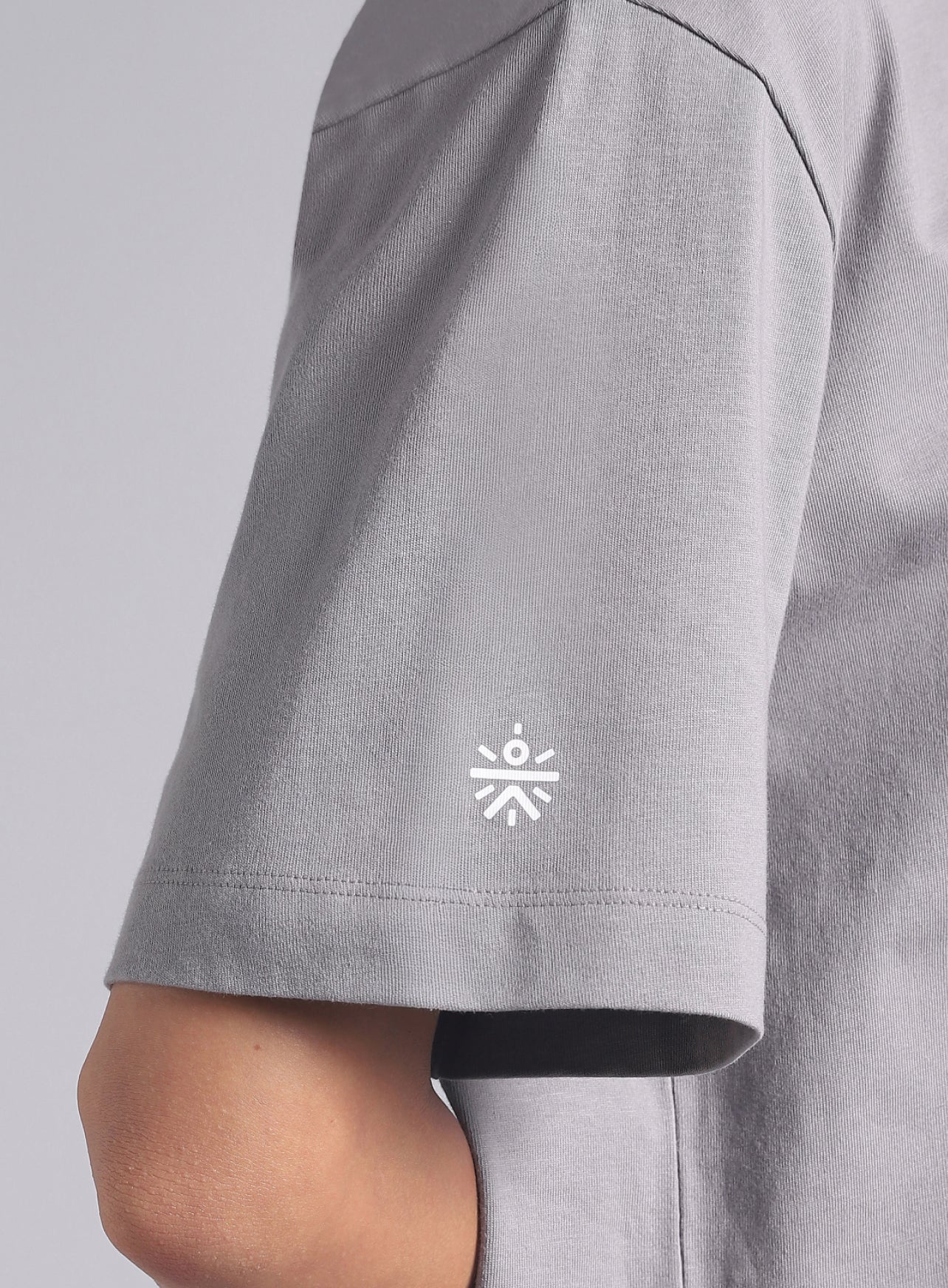 Women's Grey Graphic Relaxed Fit T-shirt - Image 8