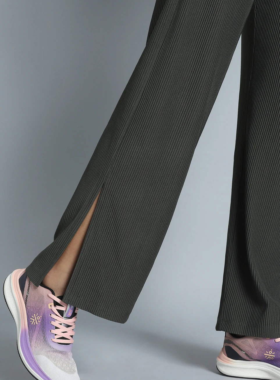 Women's Grey Move it Highwaist Trackpants - Image 8