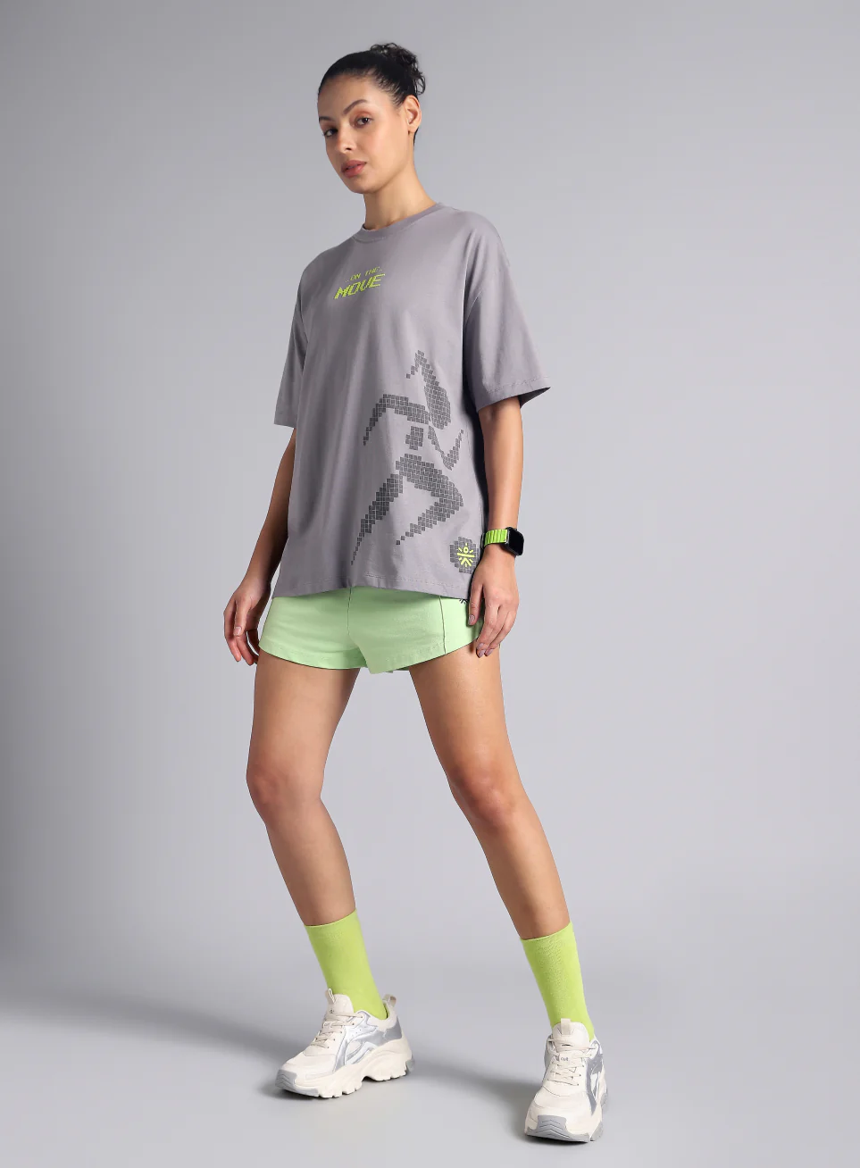 Women's Grey On The Move Graphic Oversized Fit T-shirt - Image 2