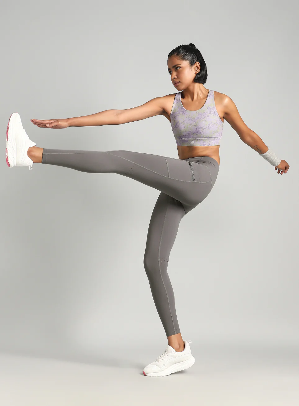 Women's Grey Run Beyond COMFlex Tights - Image 2
