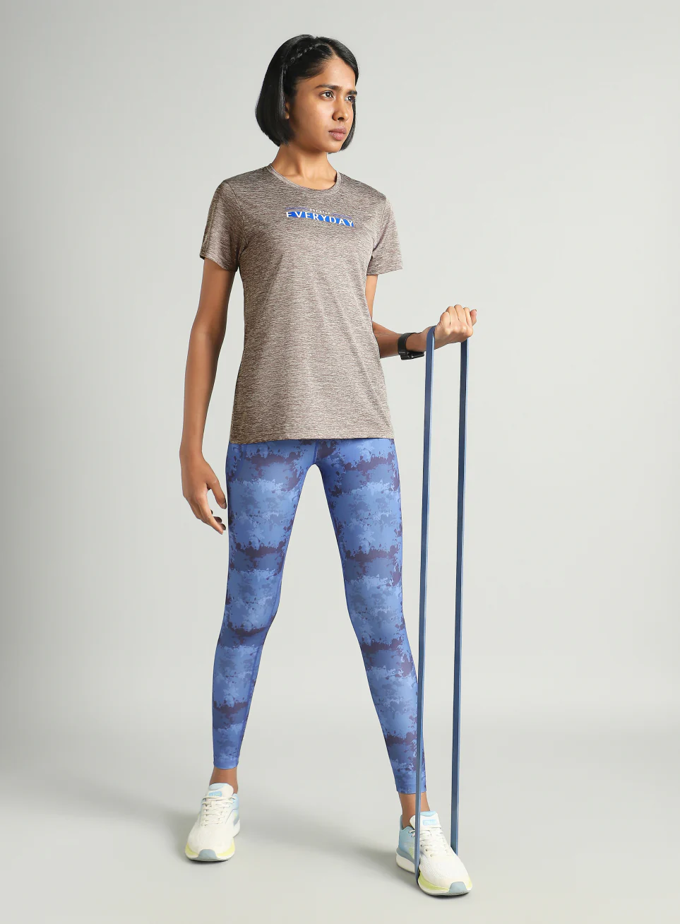 Women's Grey Training Textured T-shirt - Image 3