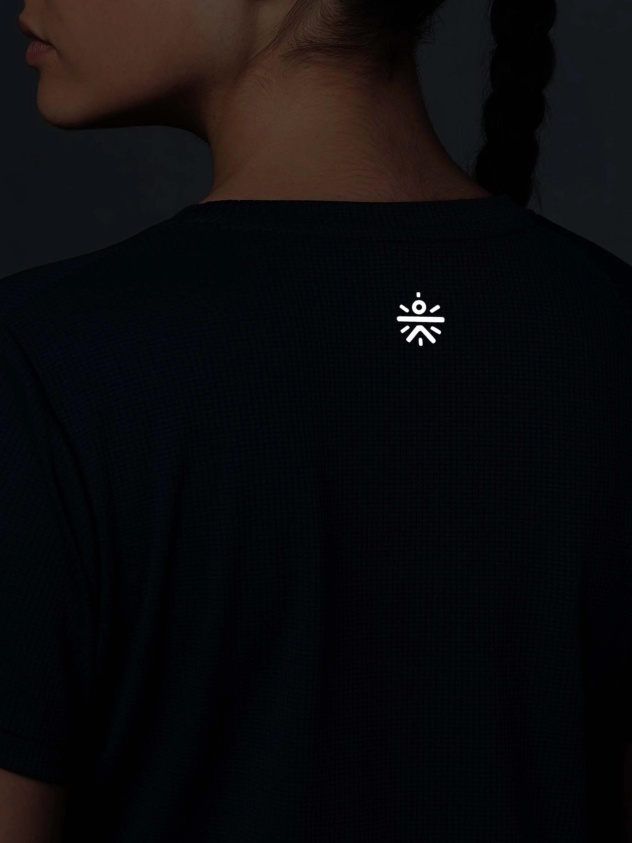Women's Navy Running Longline T-shirt - Image 9