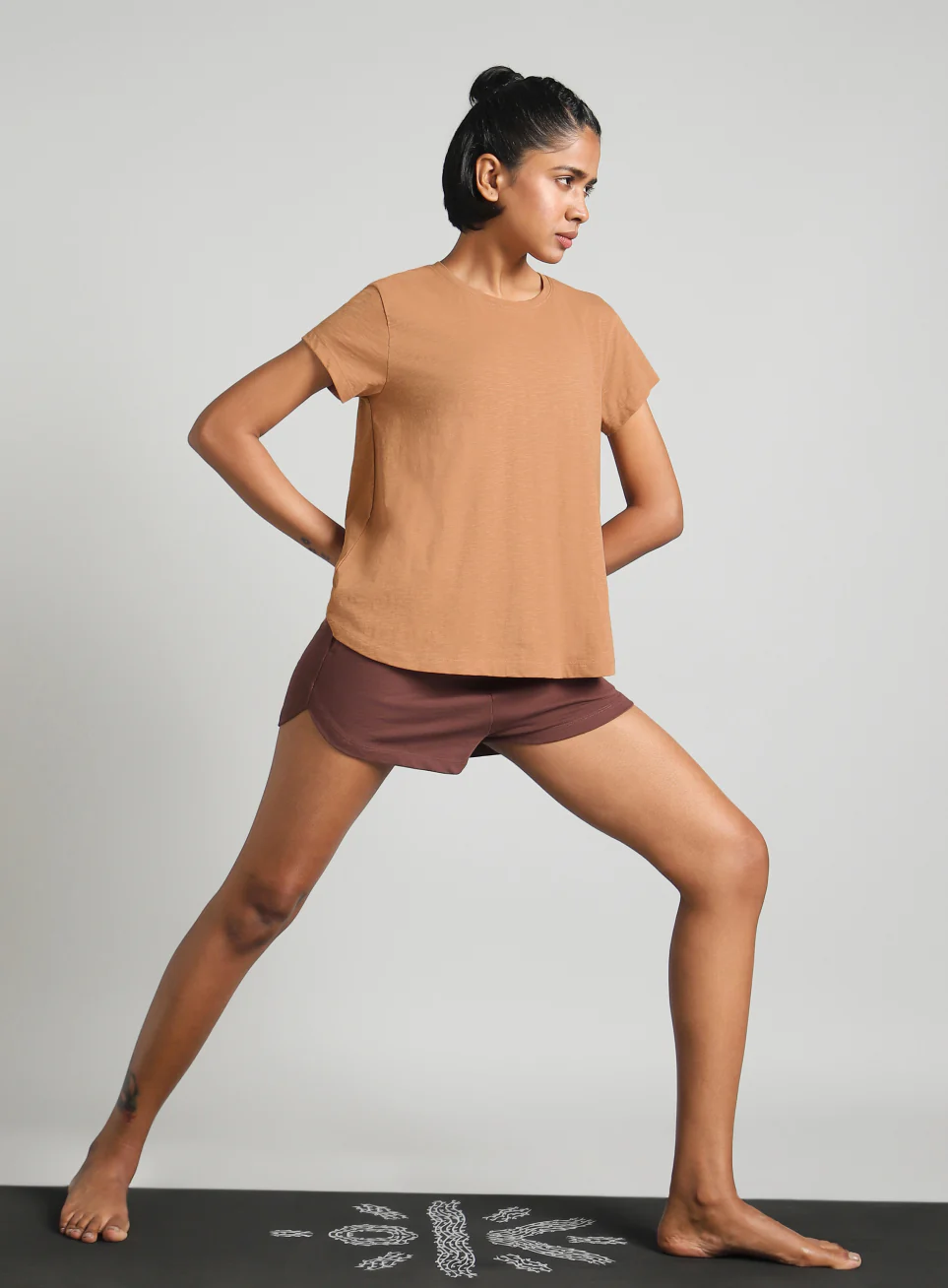 Women's Khaki Flow Form Yoga T-shirt - Image 2