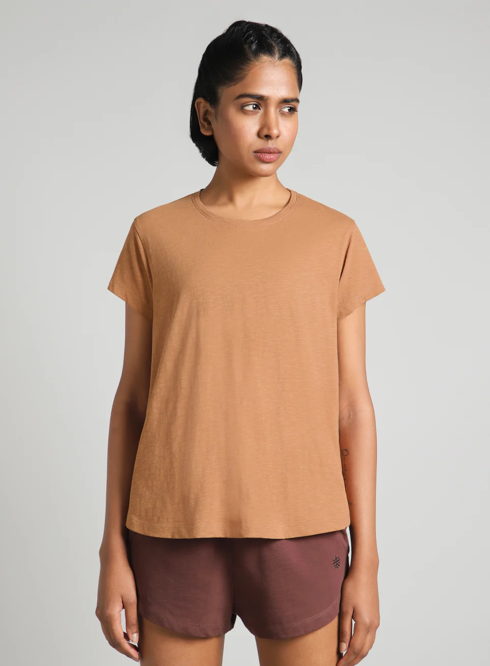 Women's Khaki Flow Form Yoga T-shirt - Image 4
