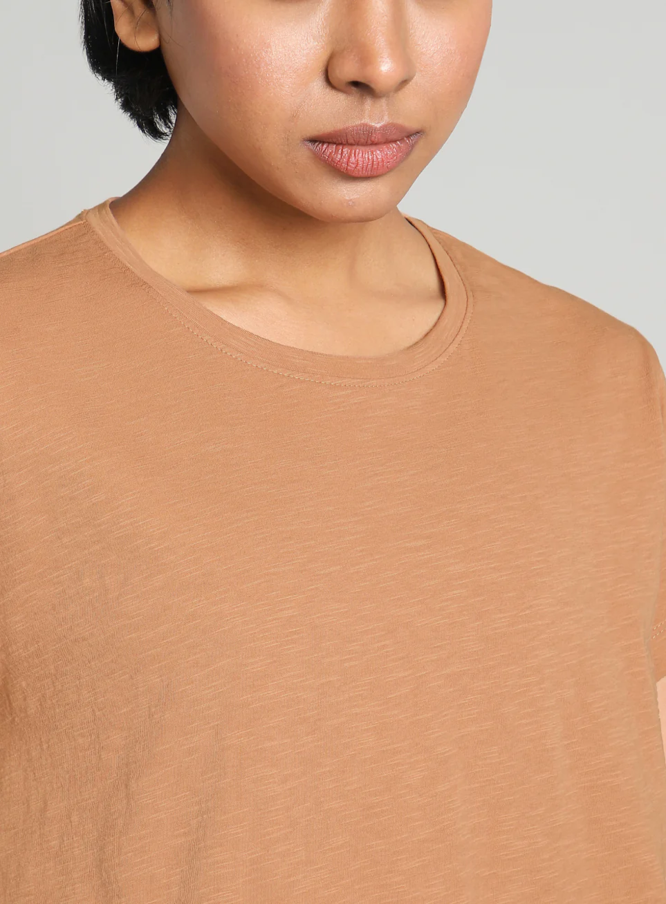 Women's Khaki Flow Form Yoga T-shirt - Image 7