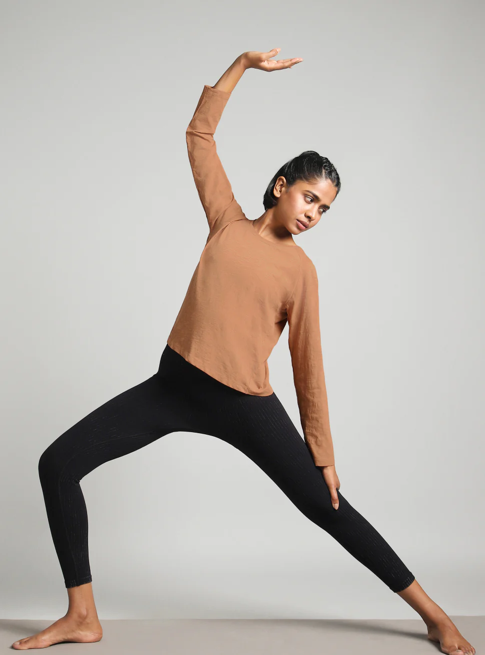 Women's Khaki Form Overlap Yoga T-shirt - Image 3