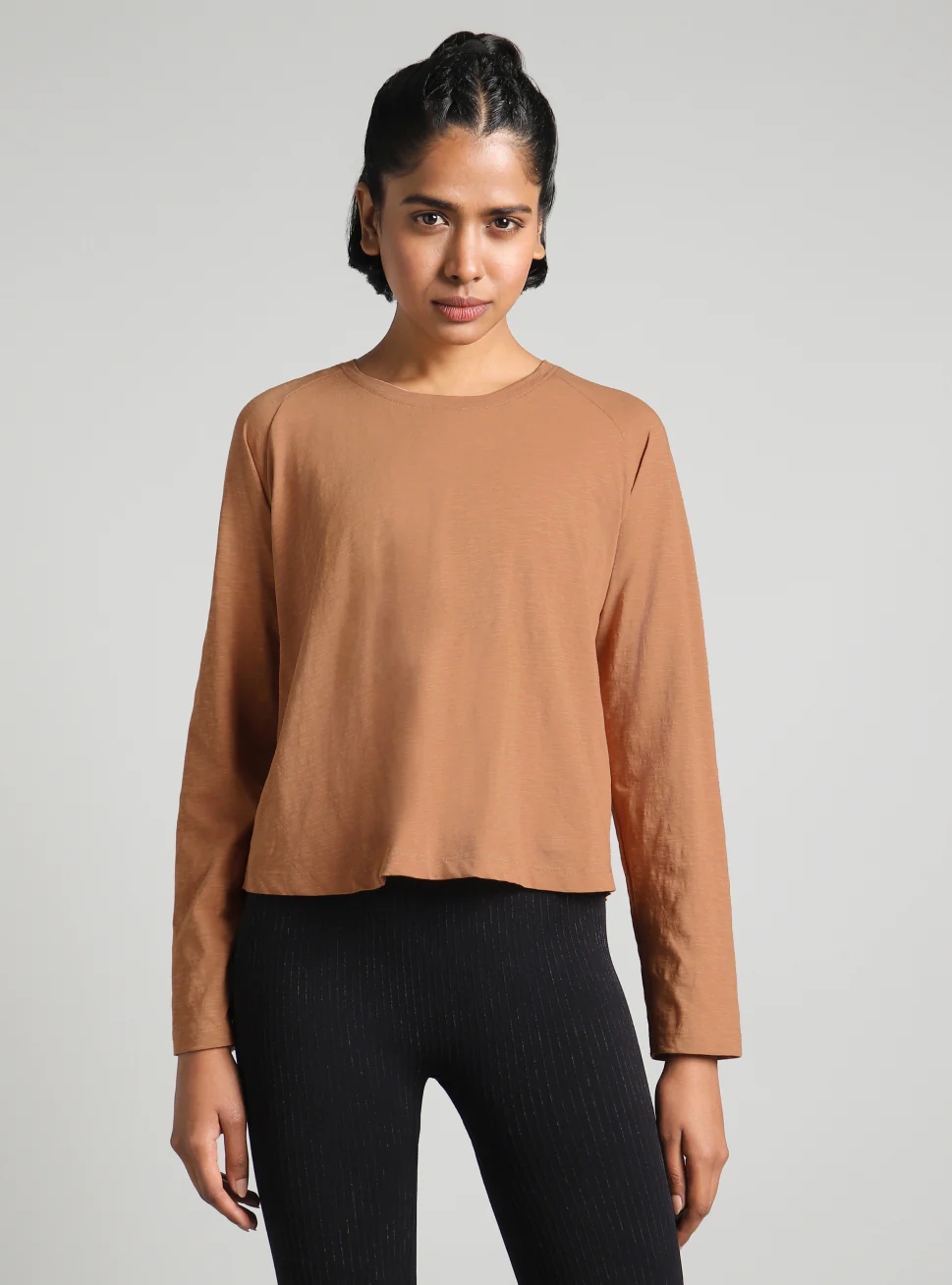 Women's Khaki Form Overlap Yoga T-shirt - Image 4