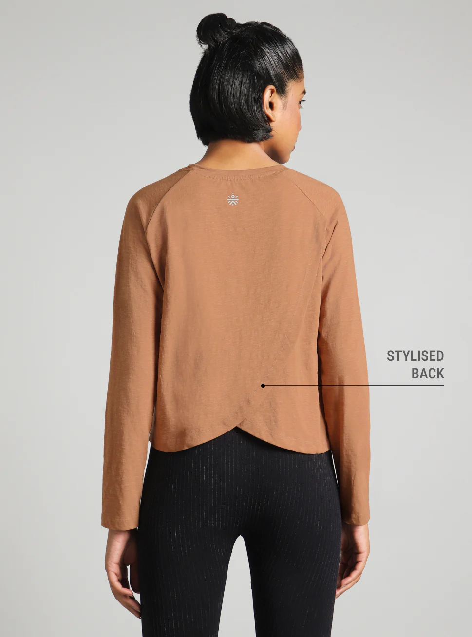 Women's Khaki Form Overlap Yoga T-shirt - Image 6