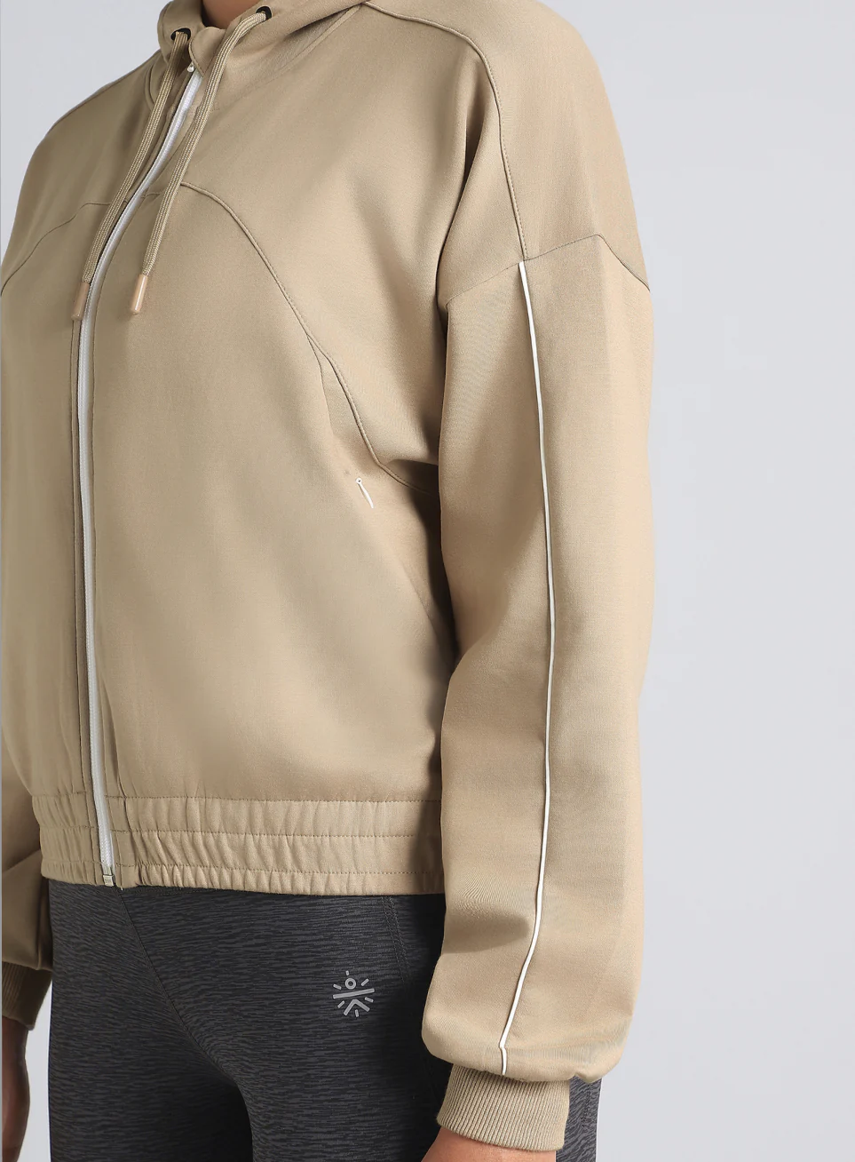 Women's Khaki Workout Essential Cropped Jacket - Image 11