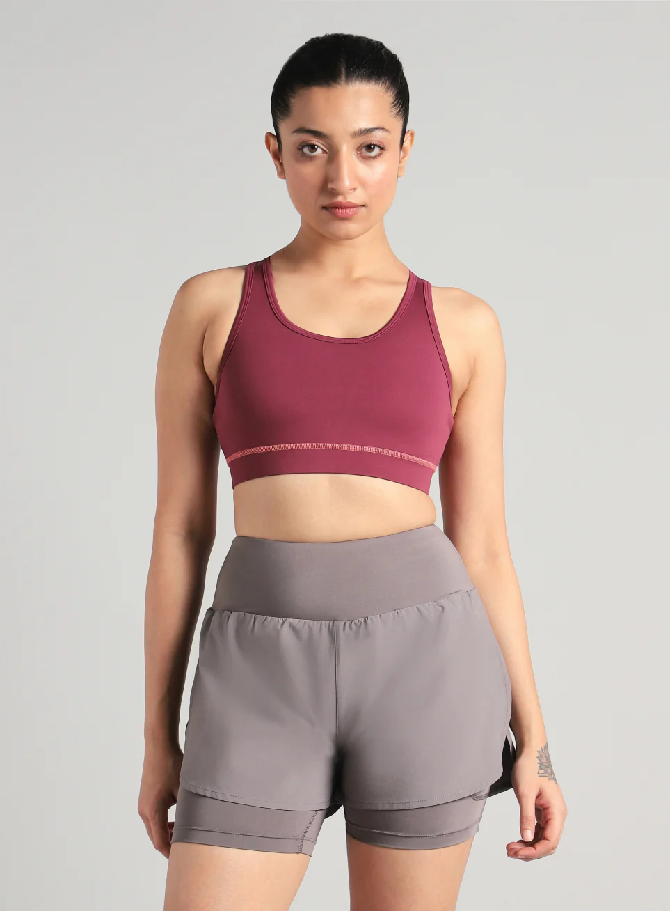 Women's Maroon Train-in Medium Support Sports Bra - Image 4