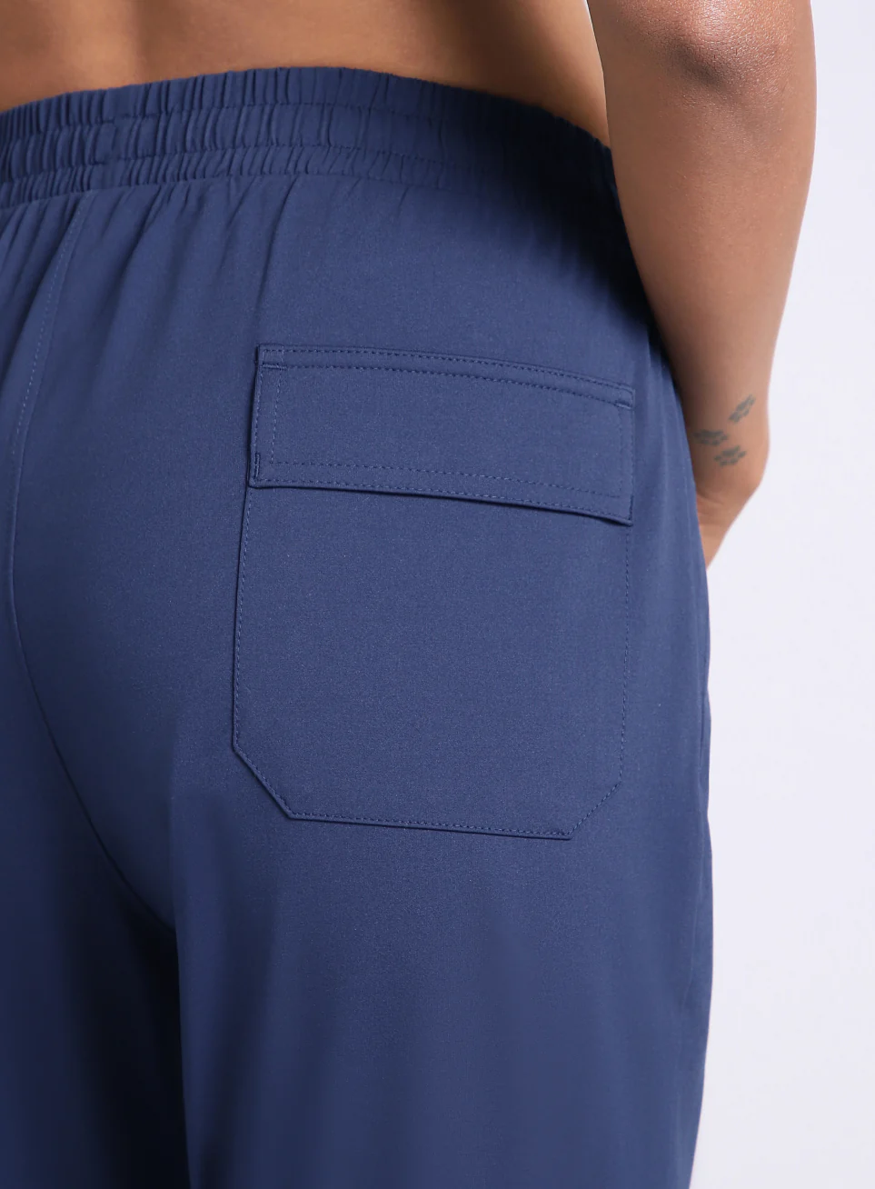 Women's Navy Airport Travel Joggers - Image 10