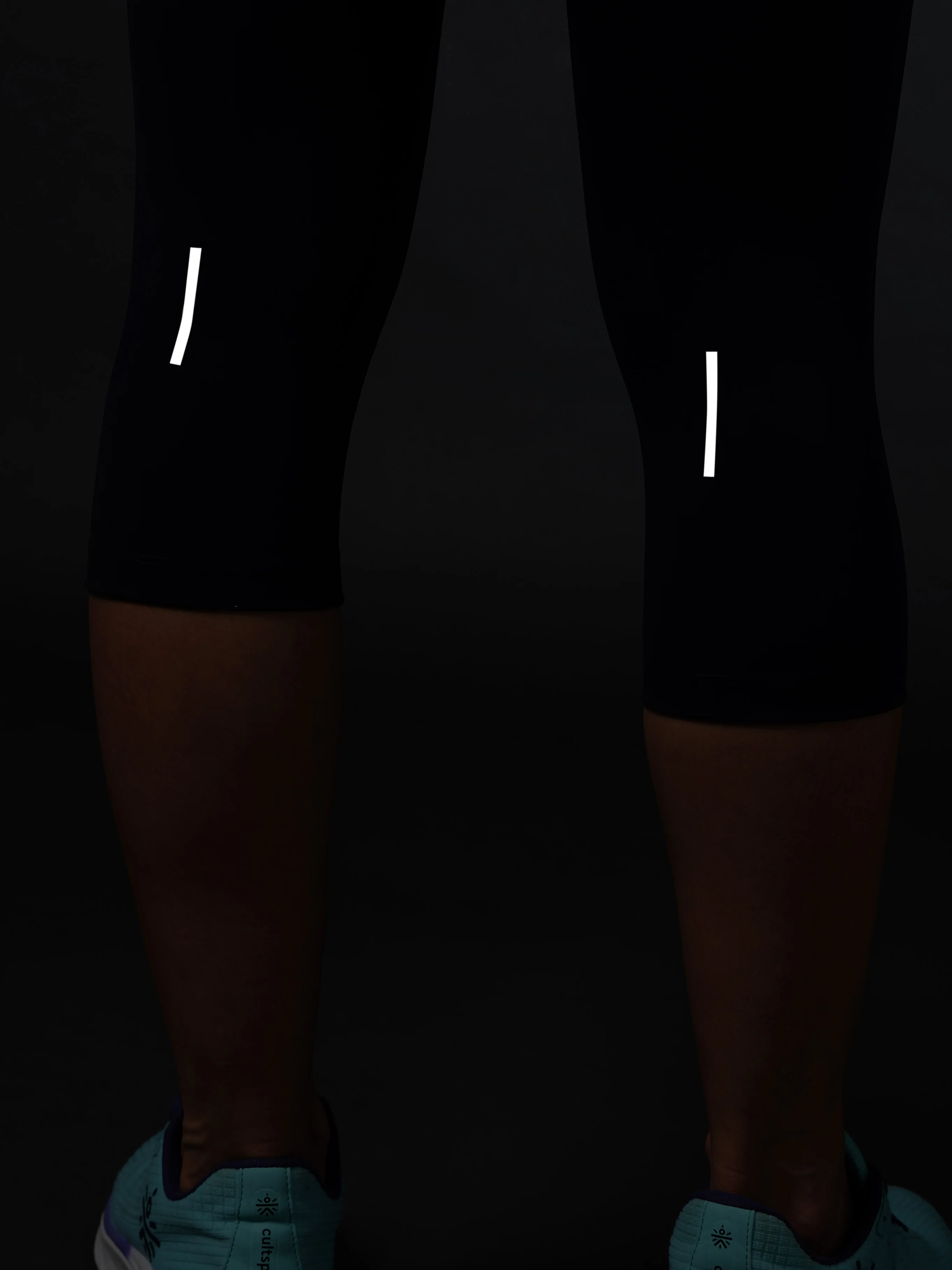 Women's Navy Cropped Performance COMFlex Tights - Image 9