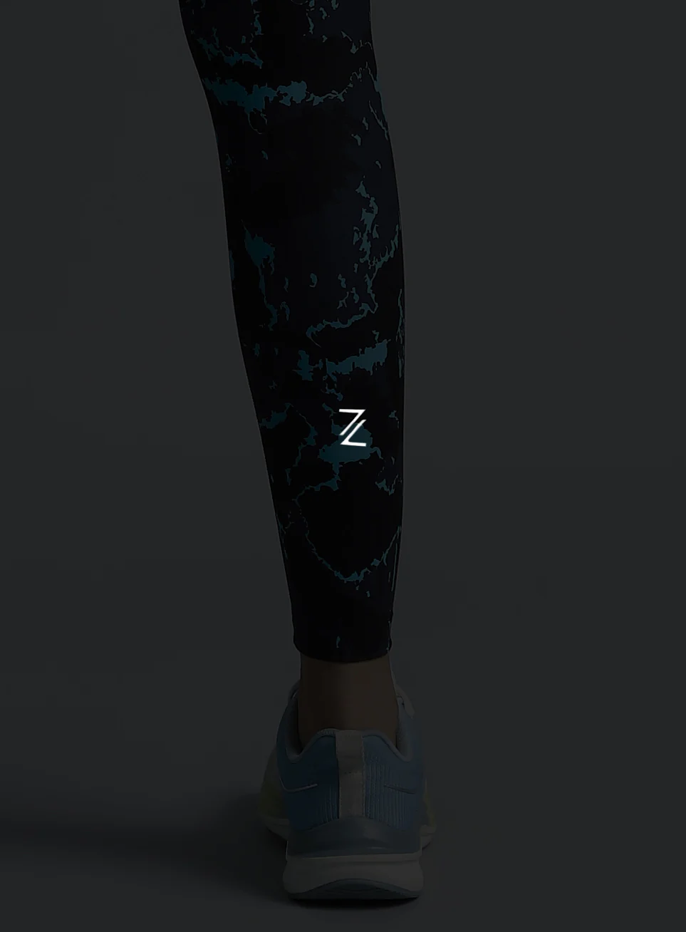 Women's Navy Pacer AOP Comflex Tights - Image 9