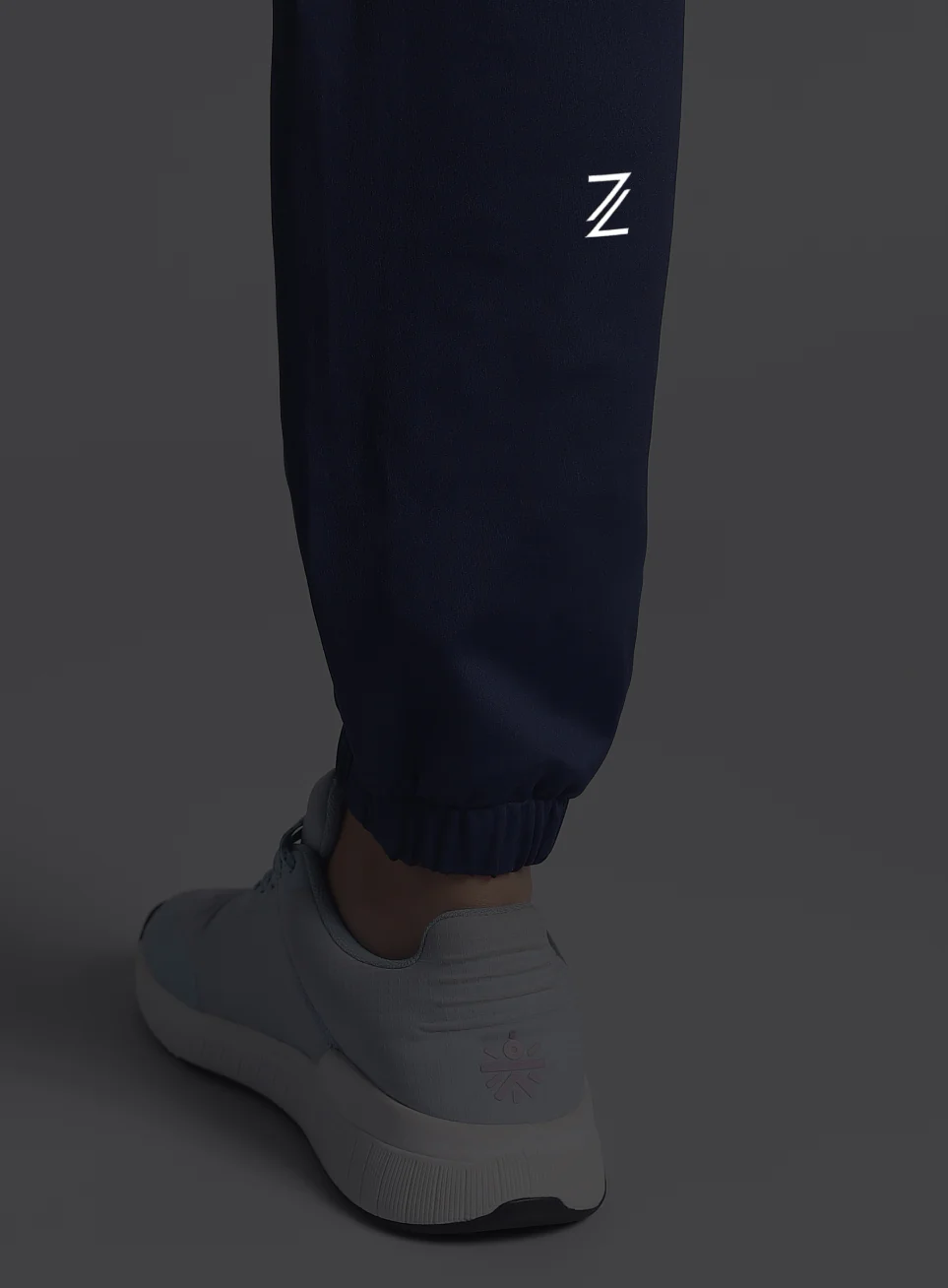 Women's Navy Run Forward Joggers - Image 11