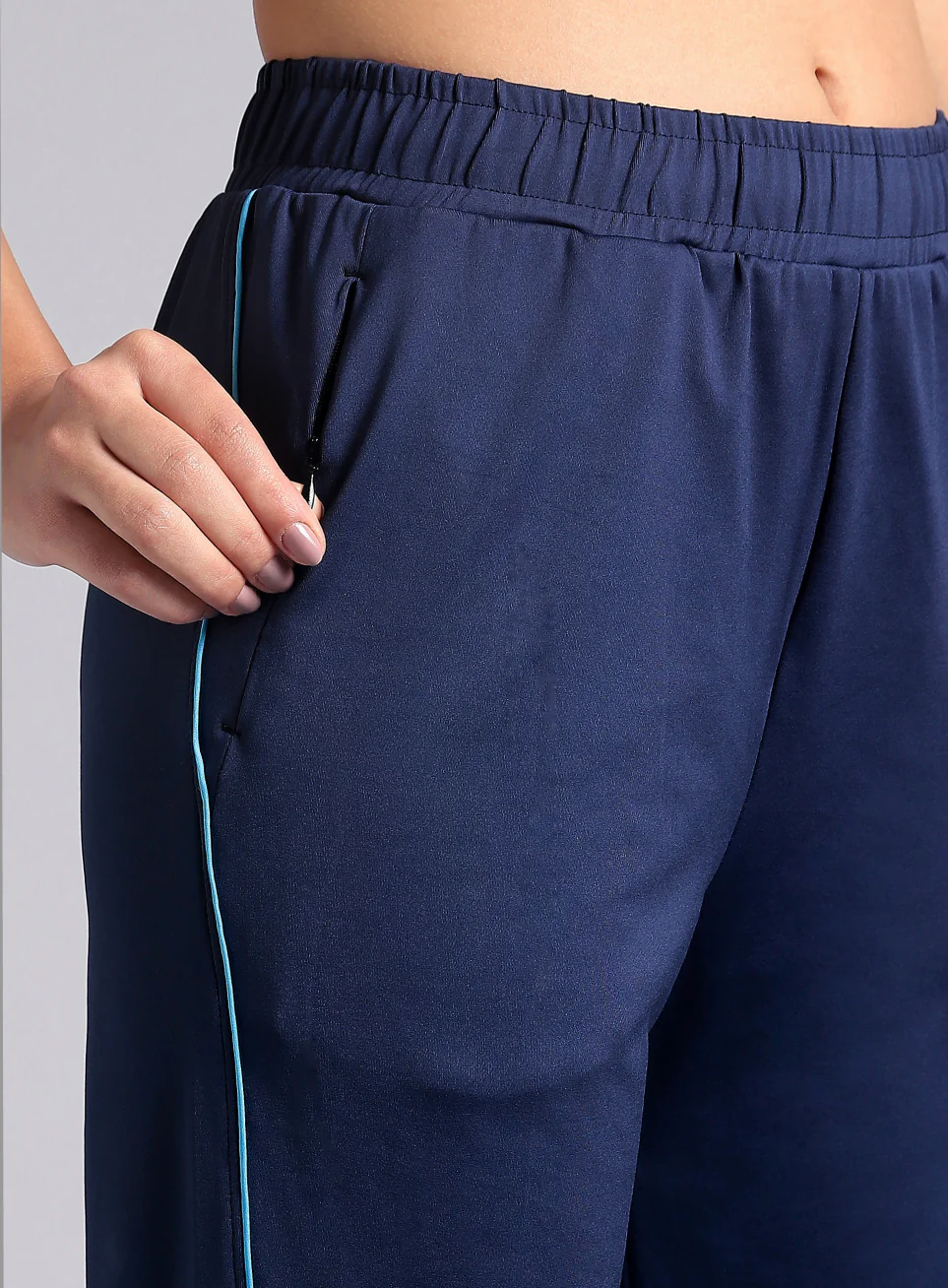 Women's Navy Run Forward Joggers - Image 7