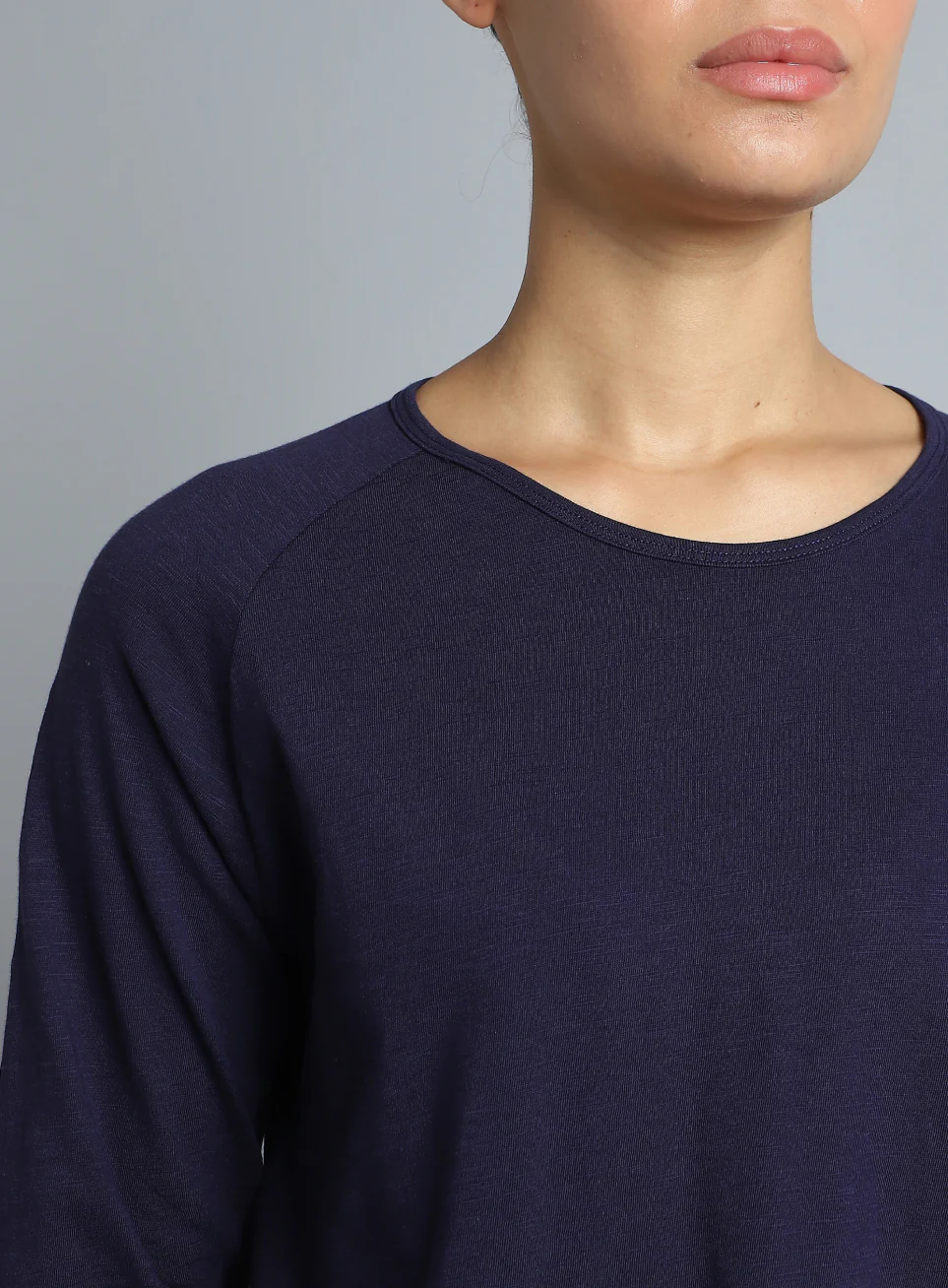 Women's Navy Yoga Flow Full Sleeve Top - Image 7