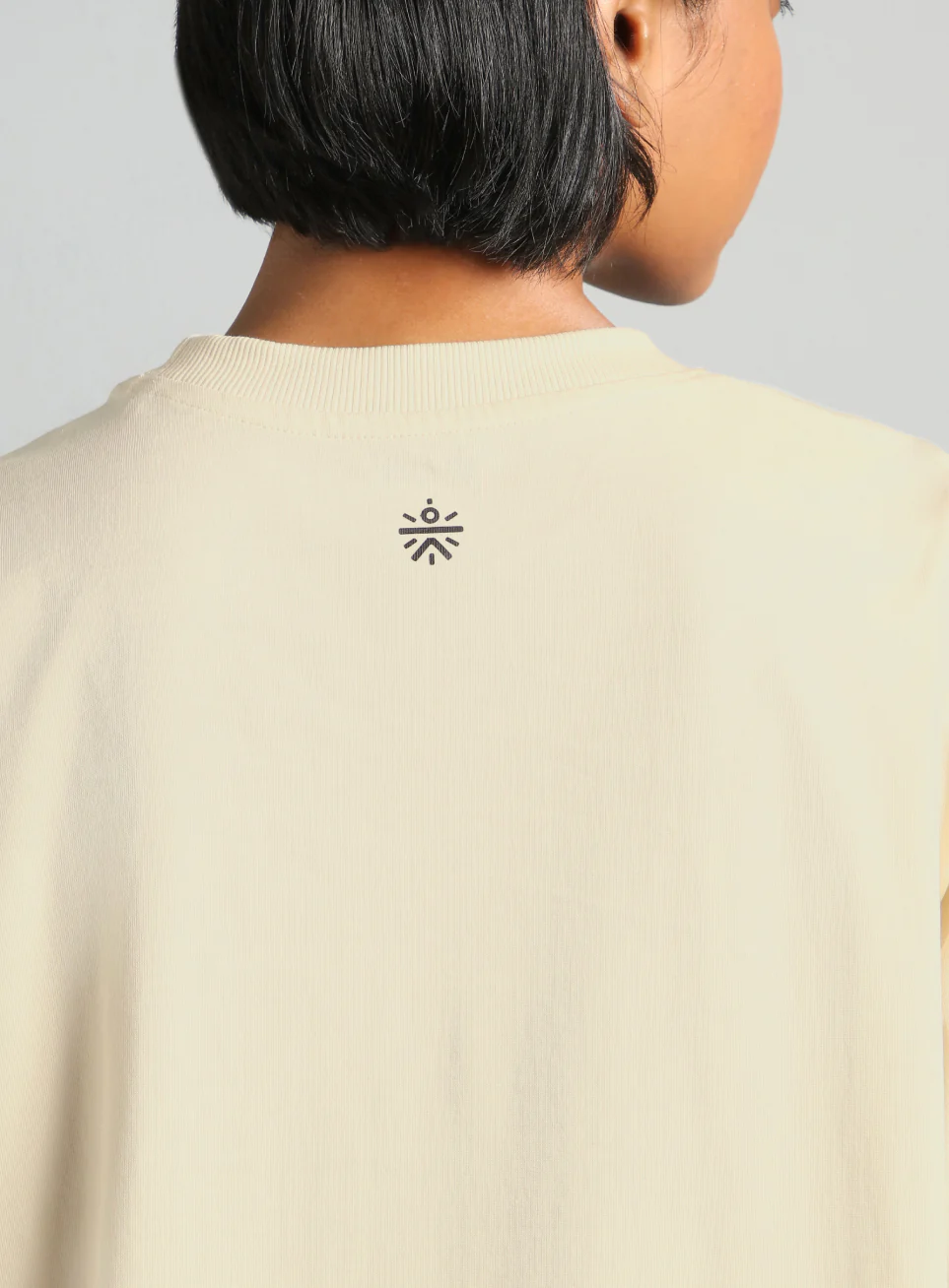 Women's Off White Flow and Flare Relaxed fit T-shirt - Image 8