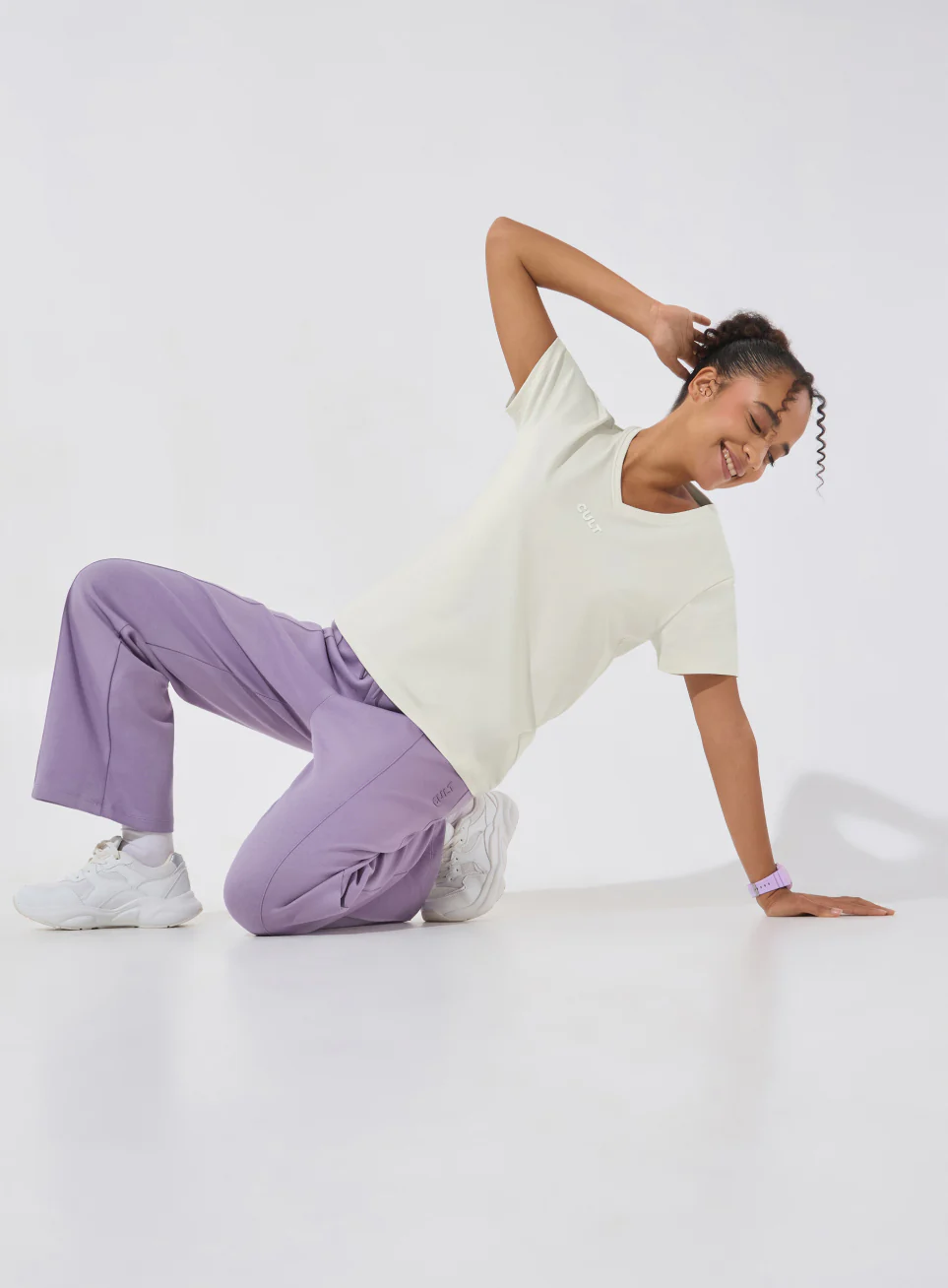 Women's Off-White Soft Form V-Neck T-shirt - Image 2