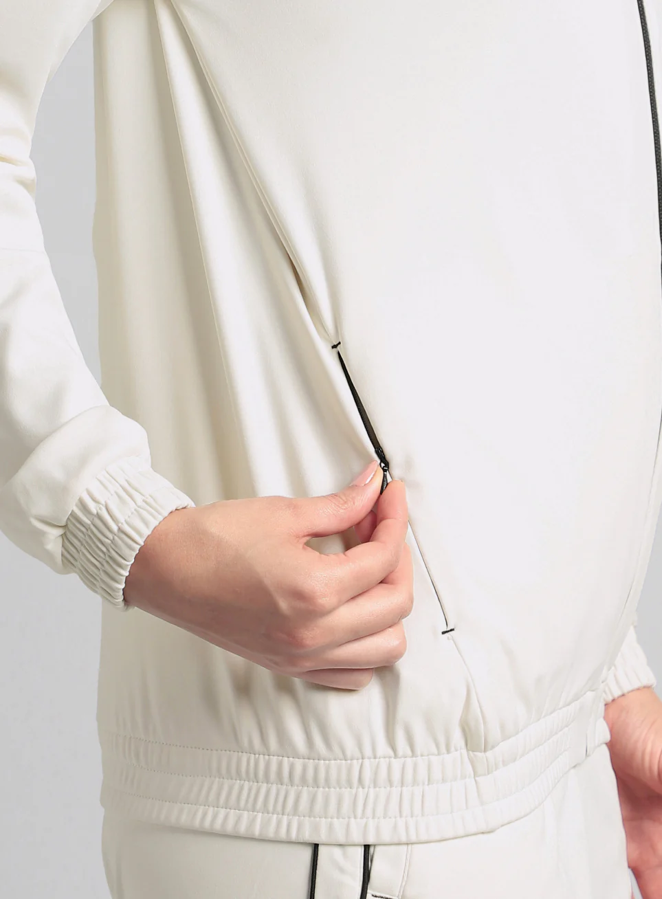 Women's Off White Train All Format Track Suit - Image 9