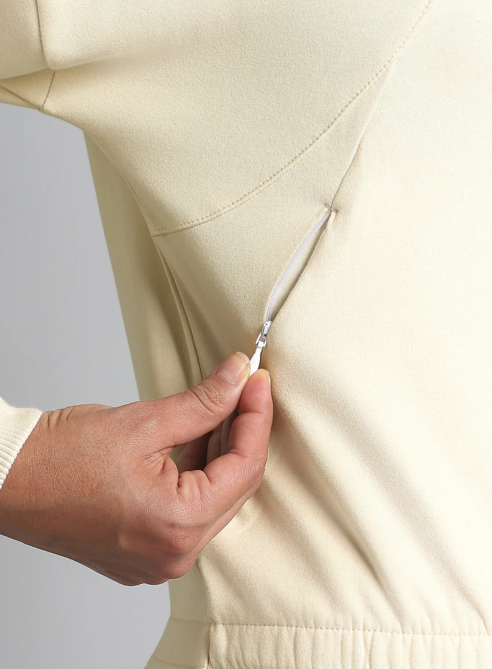 Women's Off White Workout Essential Cropped Jacket - Image 10
