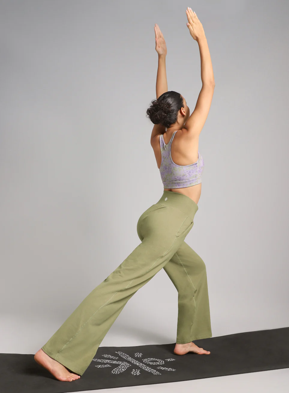 Women's Olive Flow Form Yoga Straight Pants - Image 3