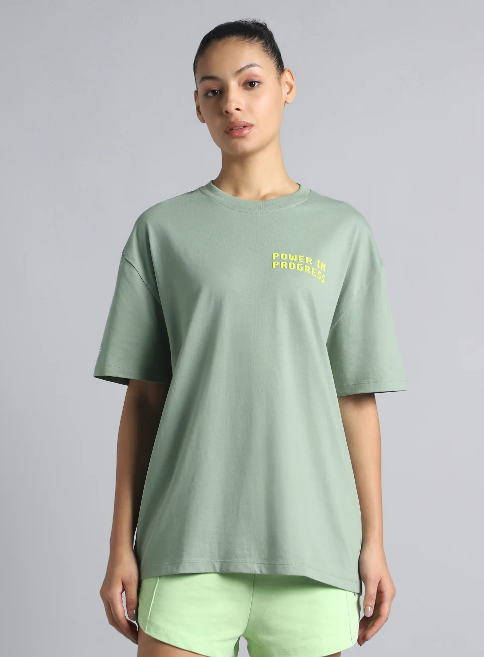 Women's Olive Oversized Graphic T-shirt - Image 4