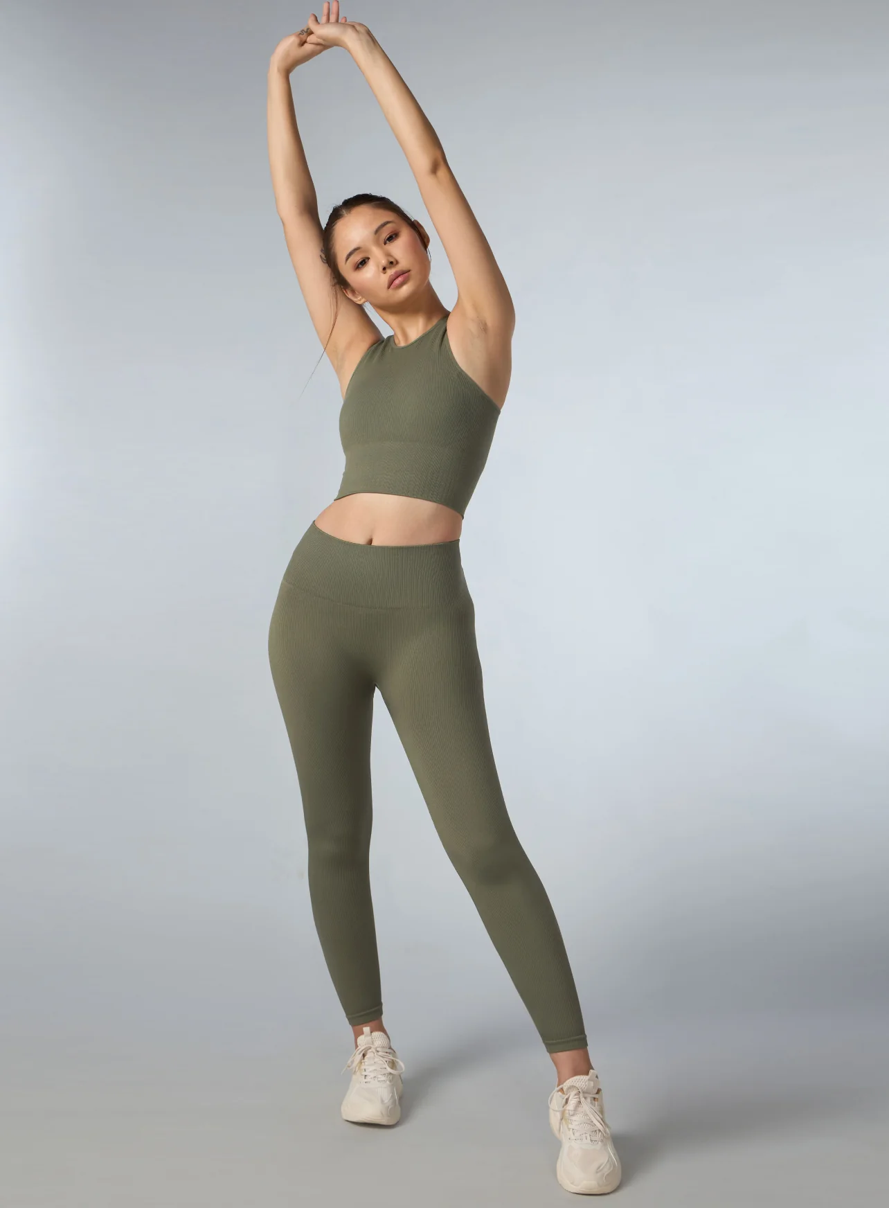 Women's Olive Versatile Seamless Tights - Image 3