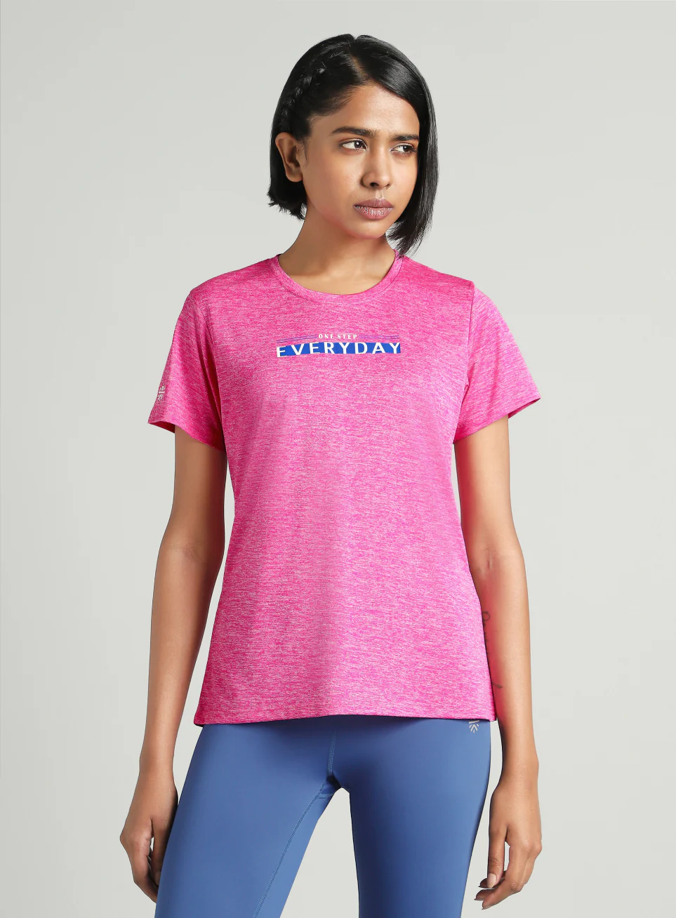 Women's Pink Training Textured T-shirt - Image 4