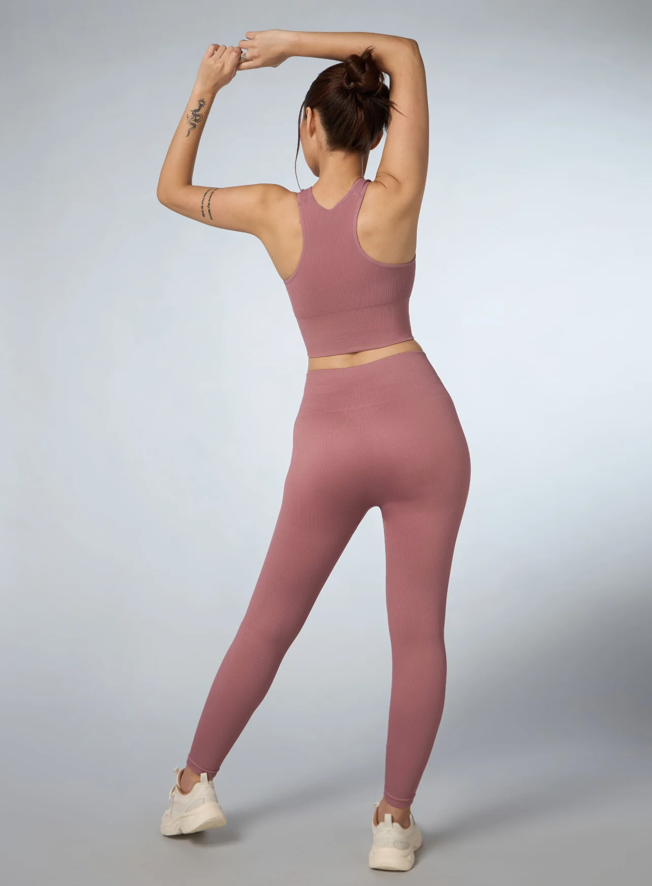 Women's Pink Versatile Seamless Tights - Image 3