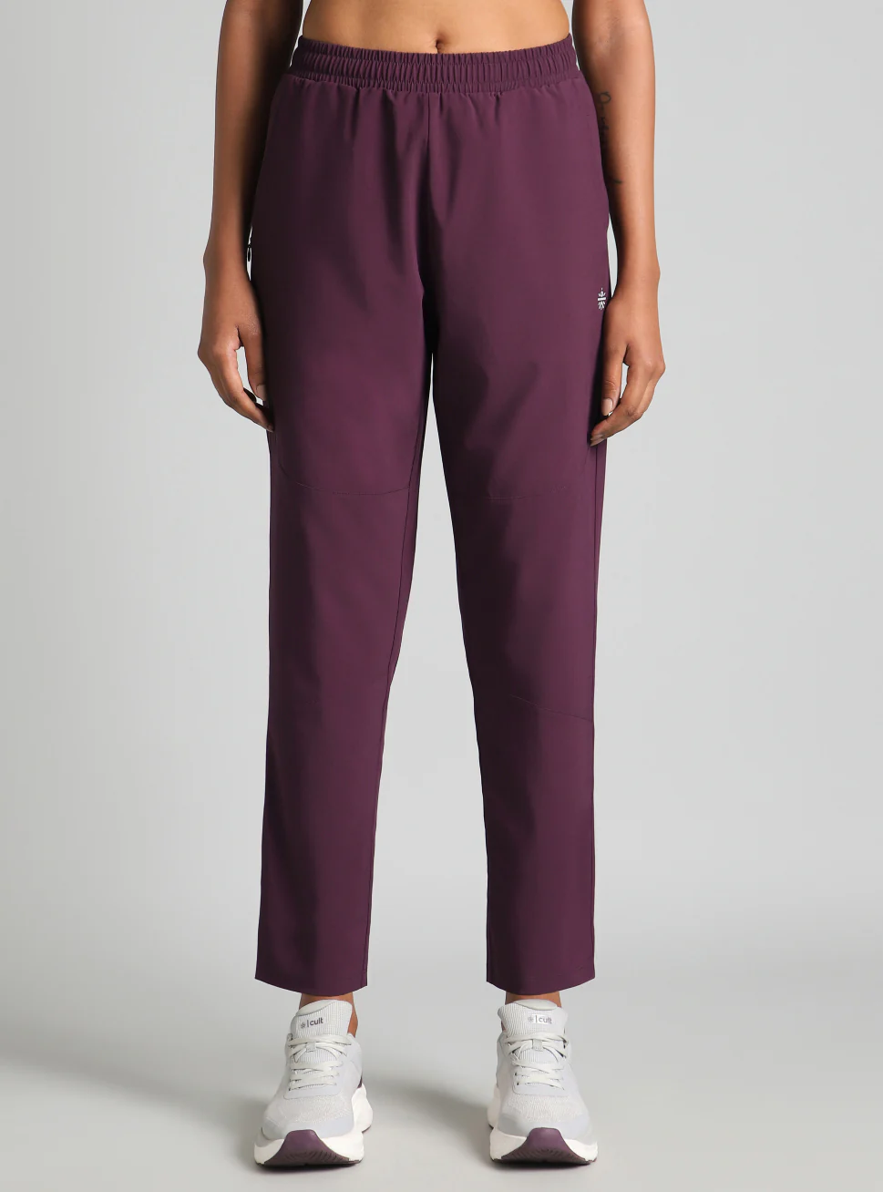 Women's Plum Training Sculpt Trackpants - Image 4