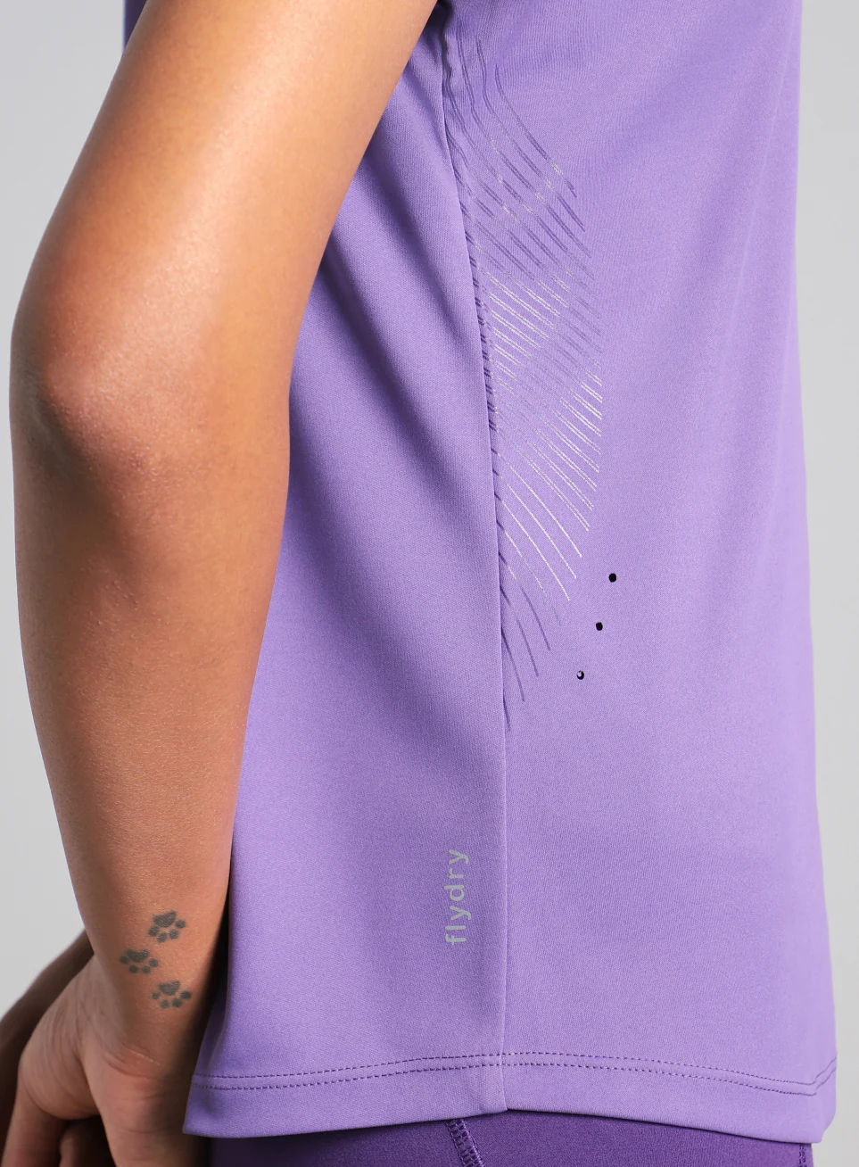 Women's Purple Contour Print T-shirt - Image 8