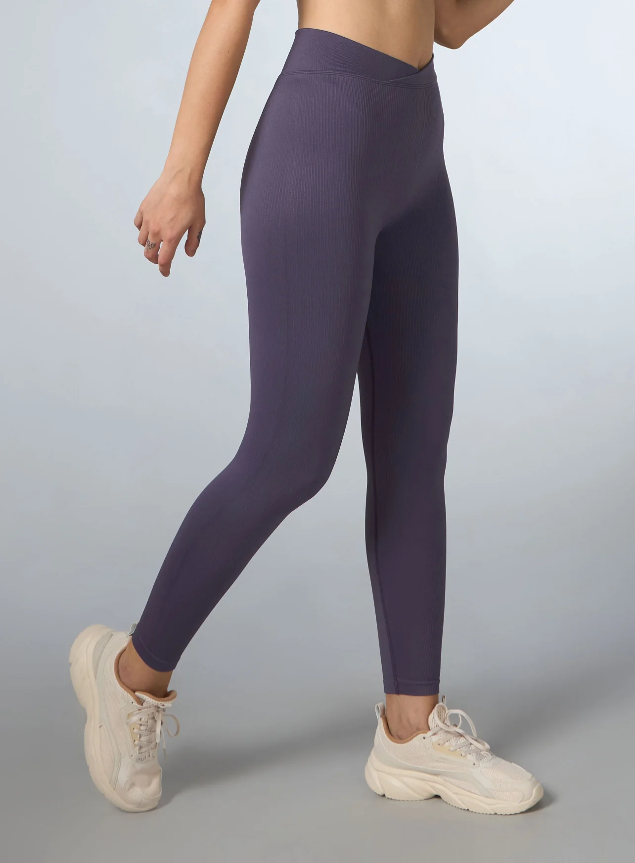 Women's Purple Cross Fit Seamless Tights - Image 5