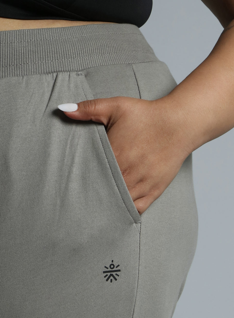 Women's Sky Dark Grey Cotton Plus Size Everyday Joggers - Image 7