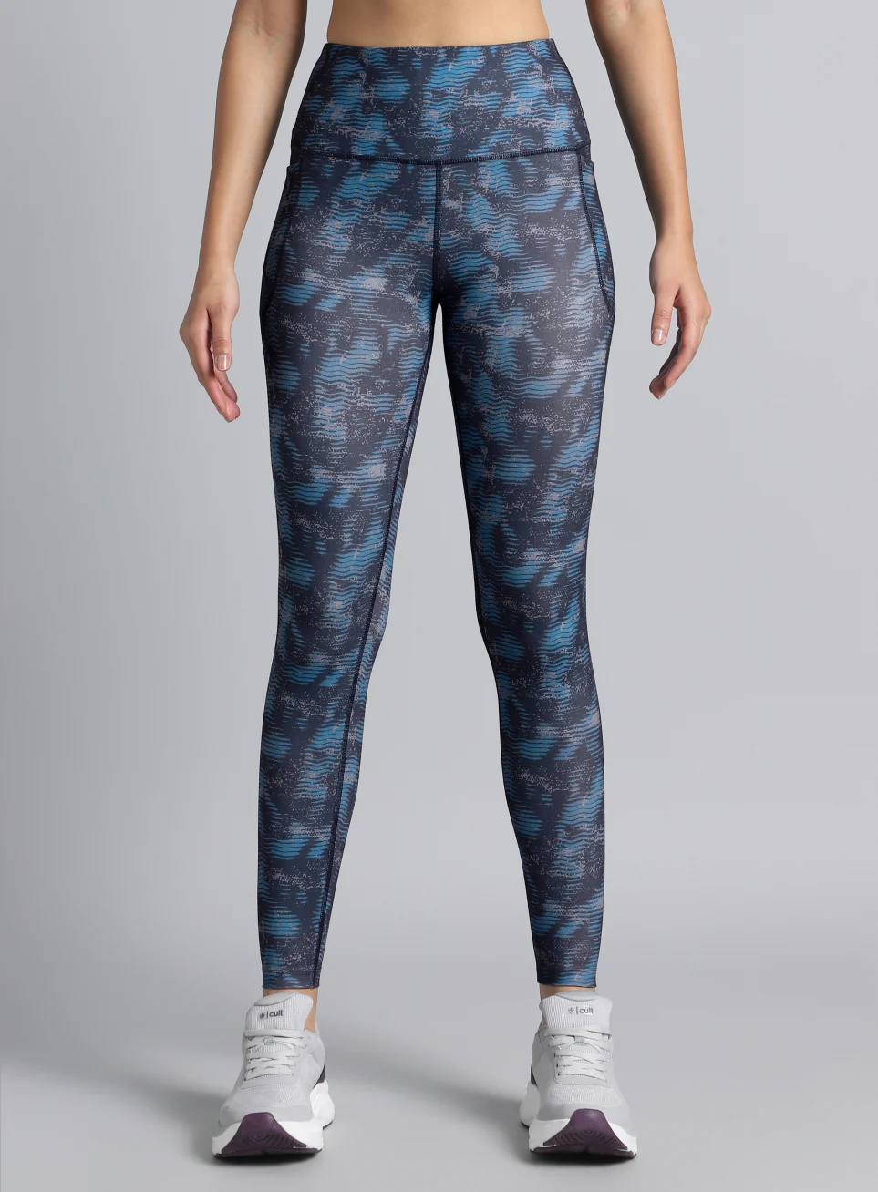 Women's Teal Printed Train All Day COMFlex Tights - Image 4