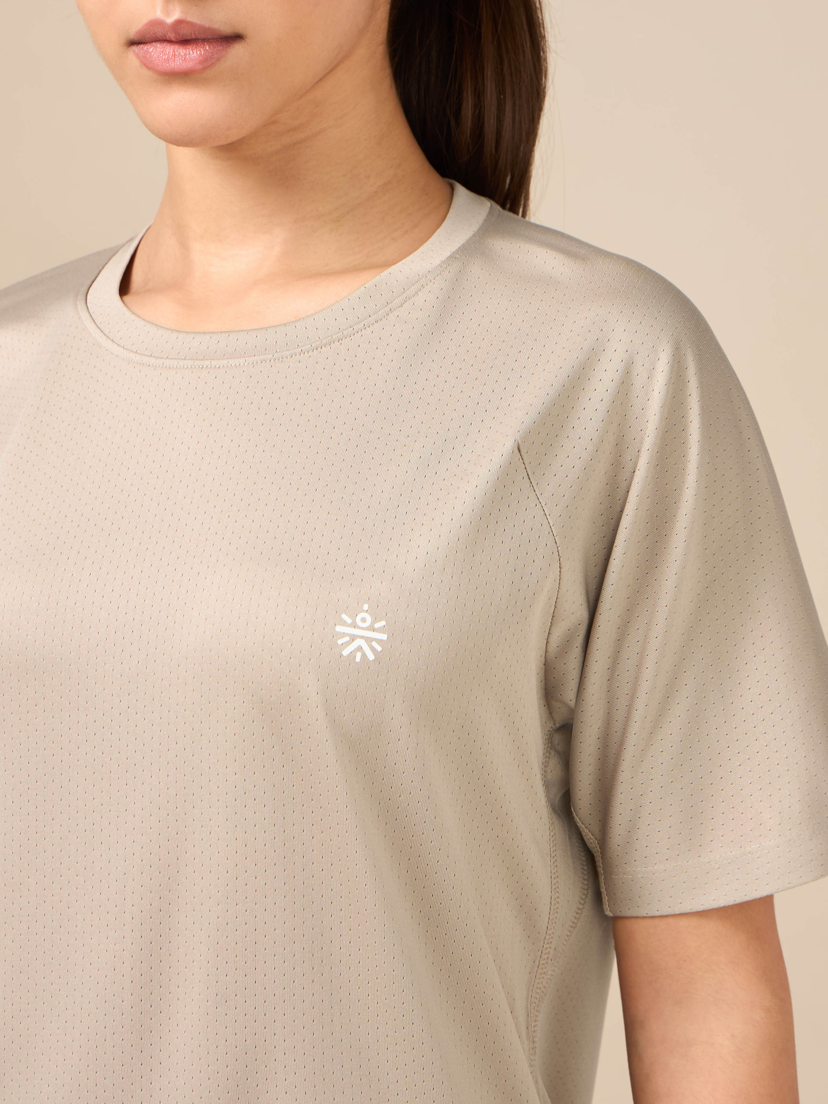 Women's Technical Knit Beige Run On T-shirt - Image 7
