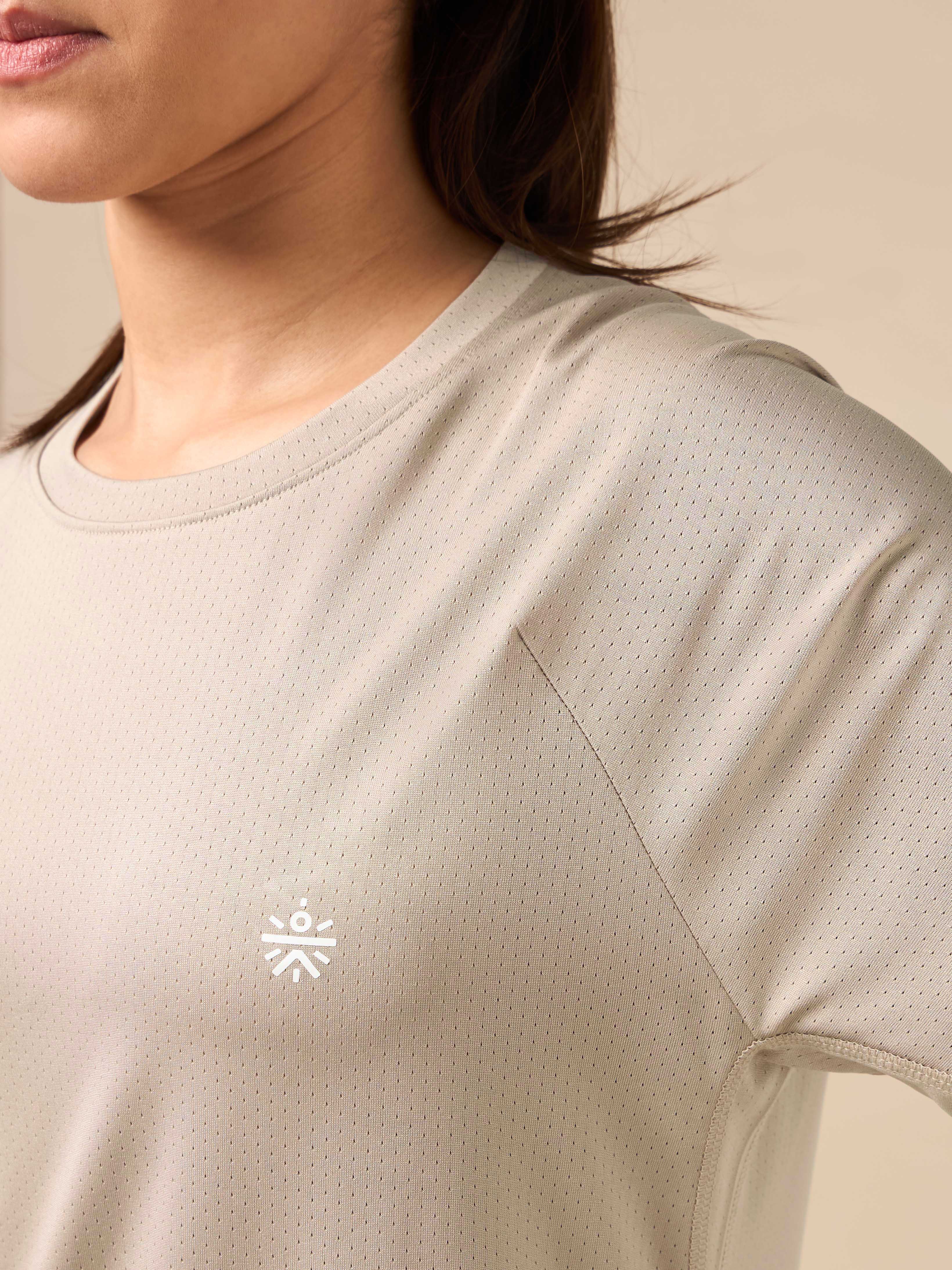 Women's Technical Knit Beige Run On T-shirt - Image 8