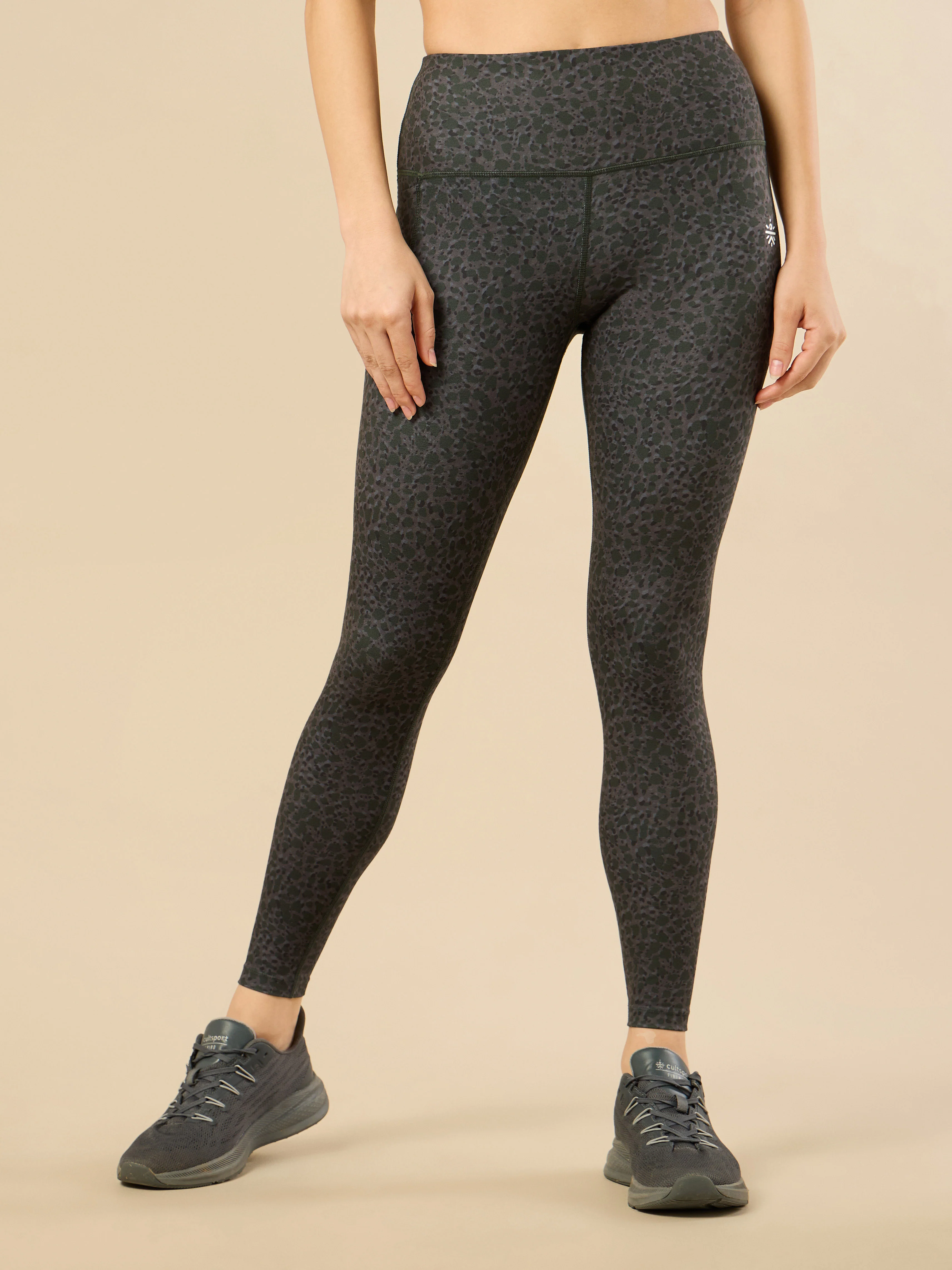 Women's Textured Print Performance Tights - Image 4
