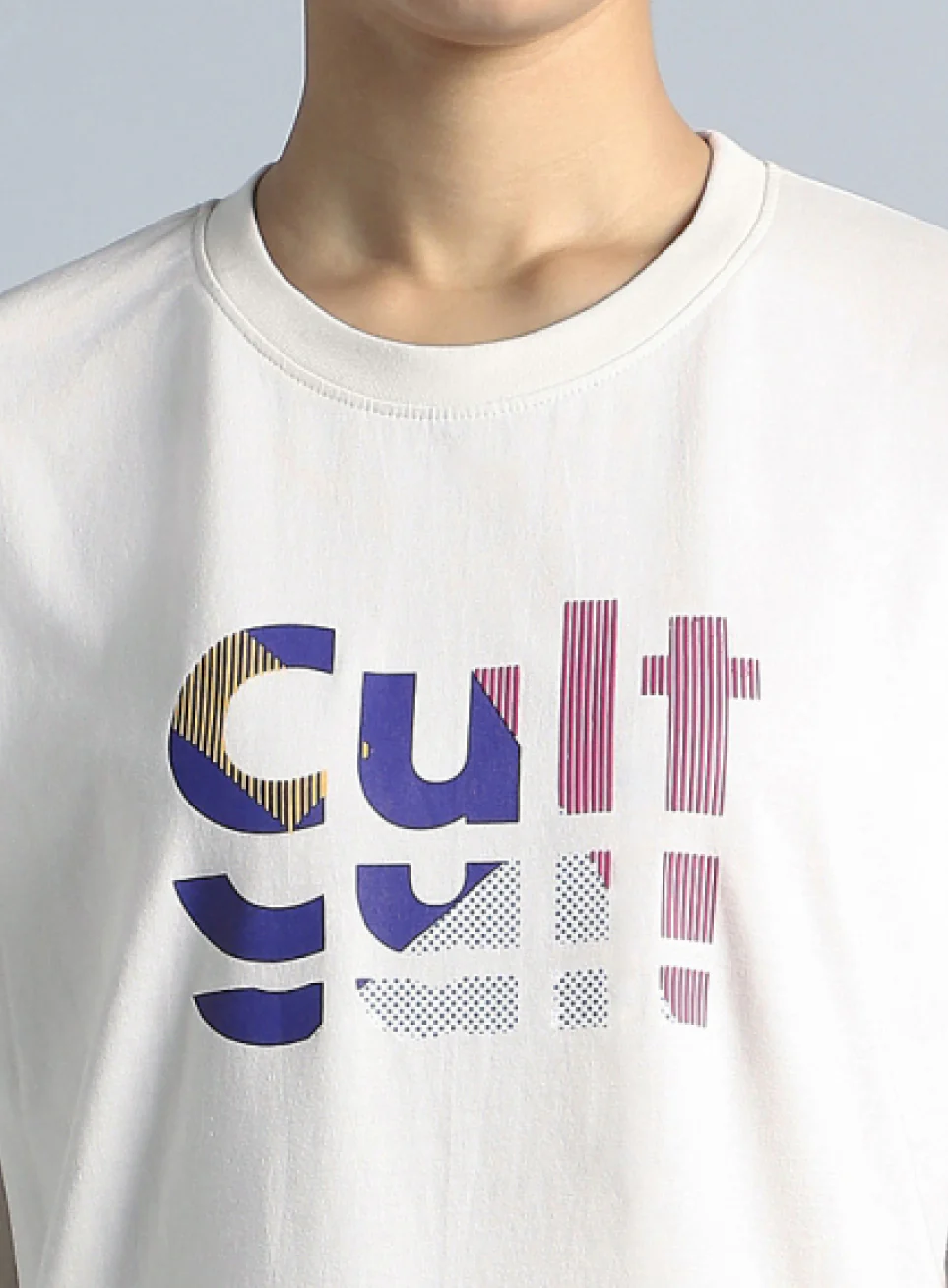 Women's White Back Print Relaxed Fit T-shirt - Image 6