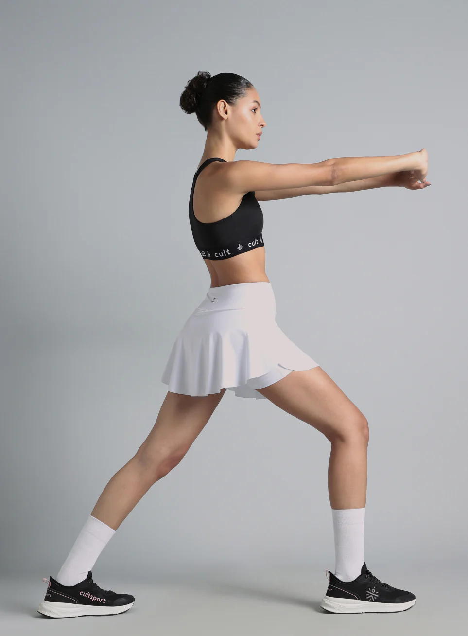 Women's White True Performance Sculpted COMFlex Skorts - Image 3