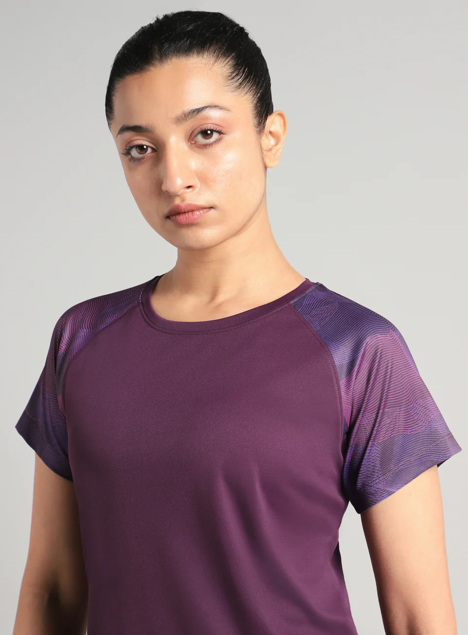 Women's Wine Printed Ultimate Training T-shirt - Image 7