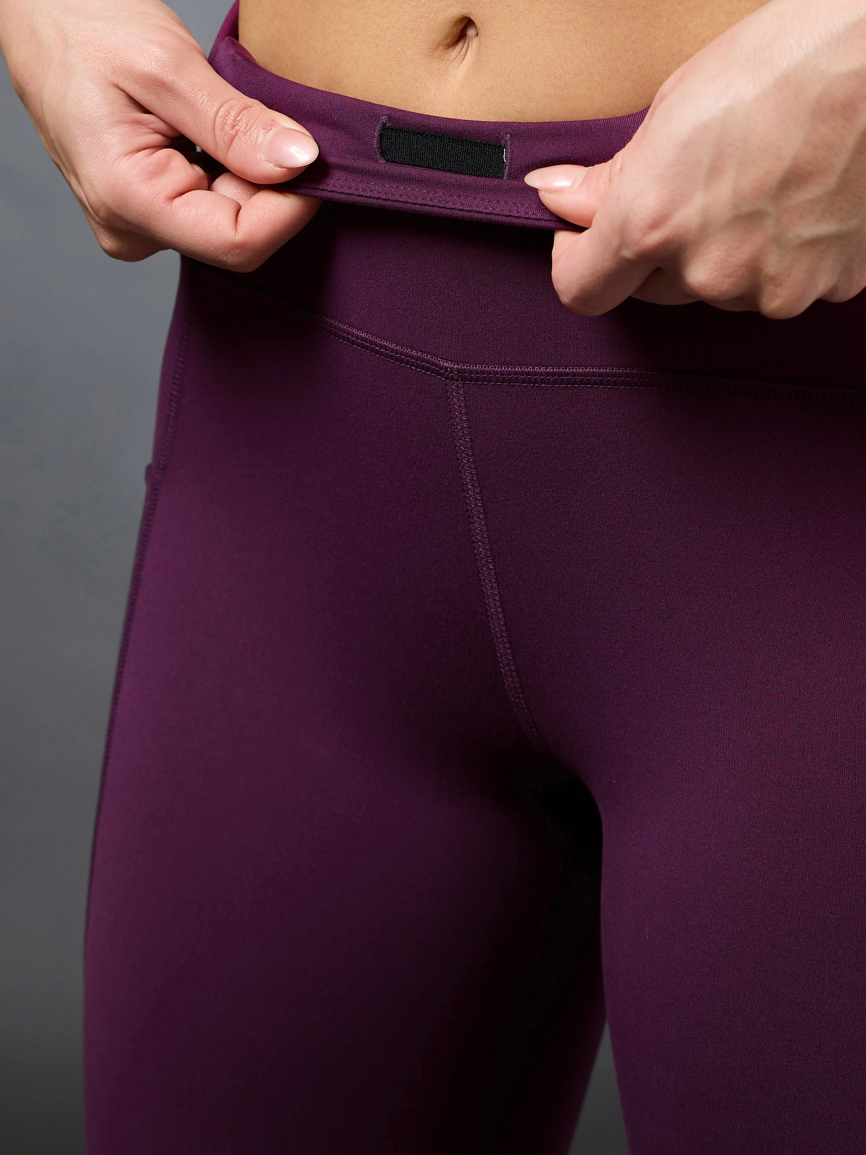 Women's Wine Run Elevate COMFLex Tights - Image 10