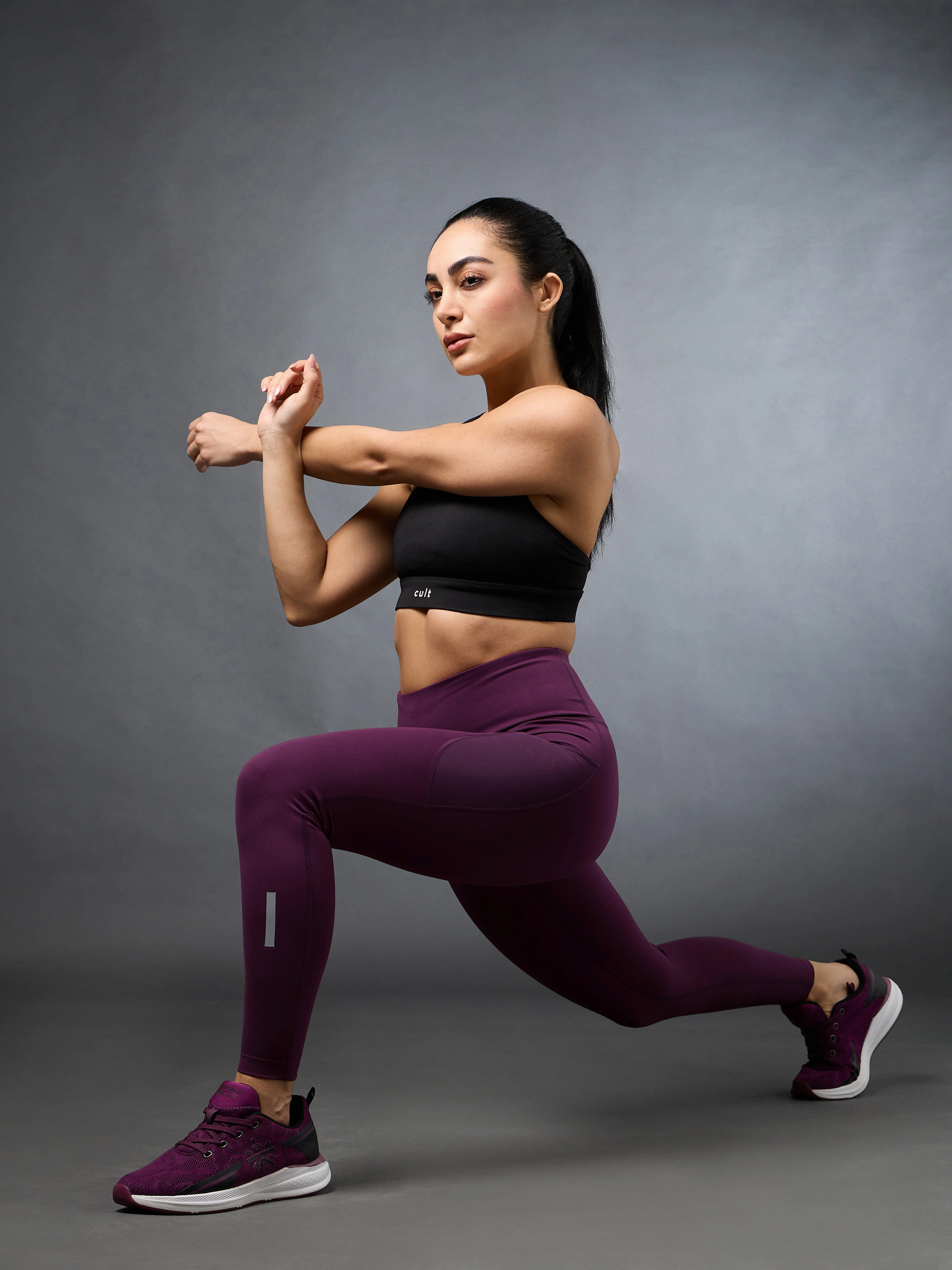 Women's Wine Run Elevate COMFLex Tights - Image 2