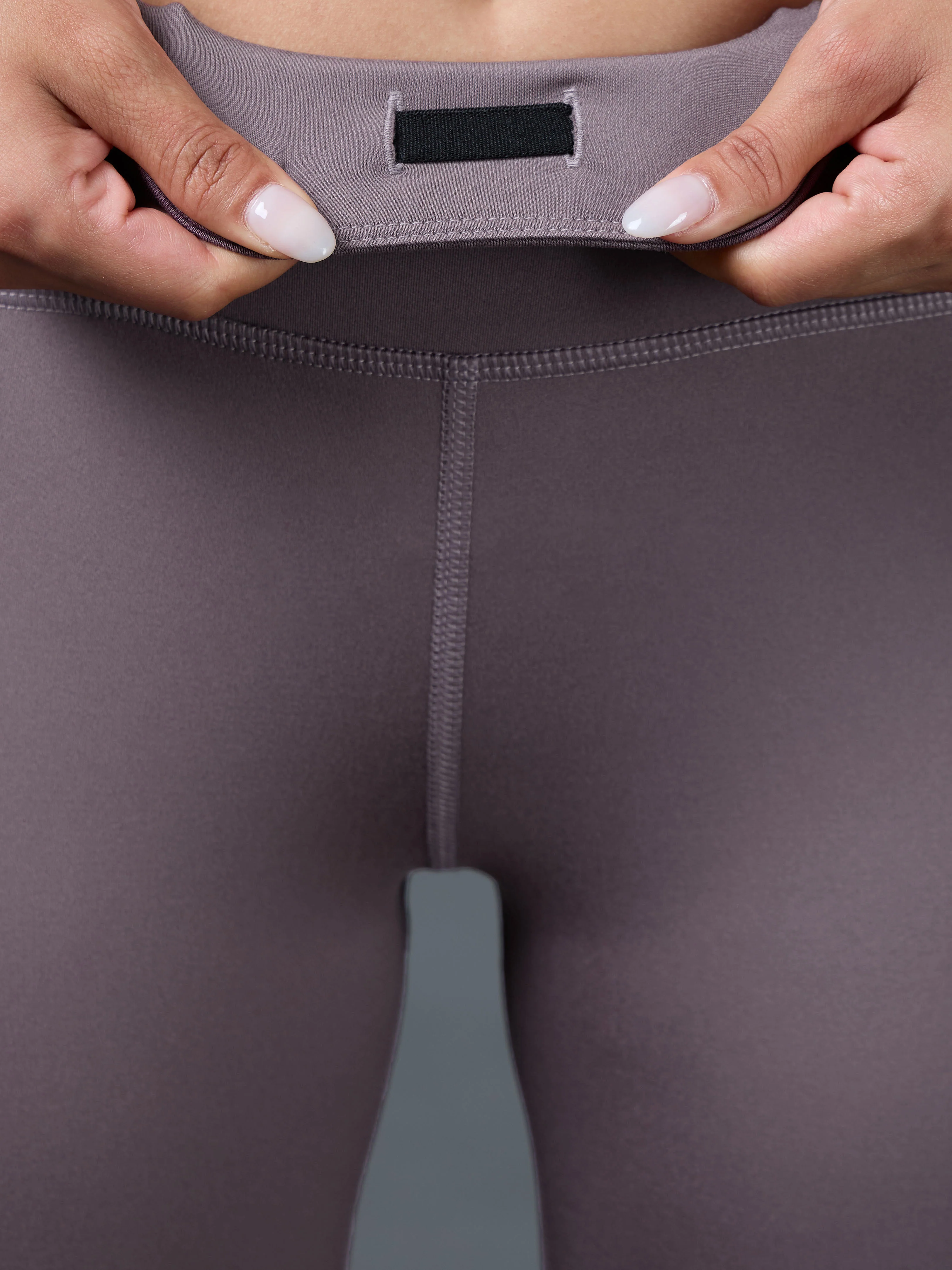 Women's Wine Run Forward Tights - Image 11