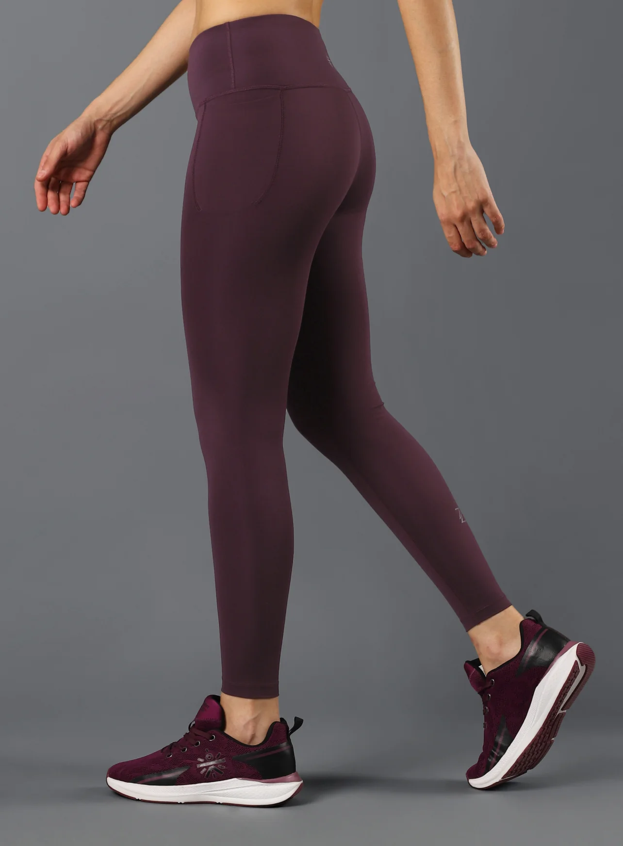 Women's Wine Runner's Essential Tights - Image 5