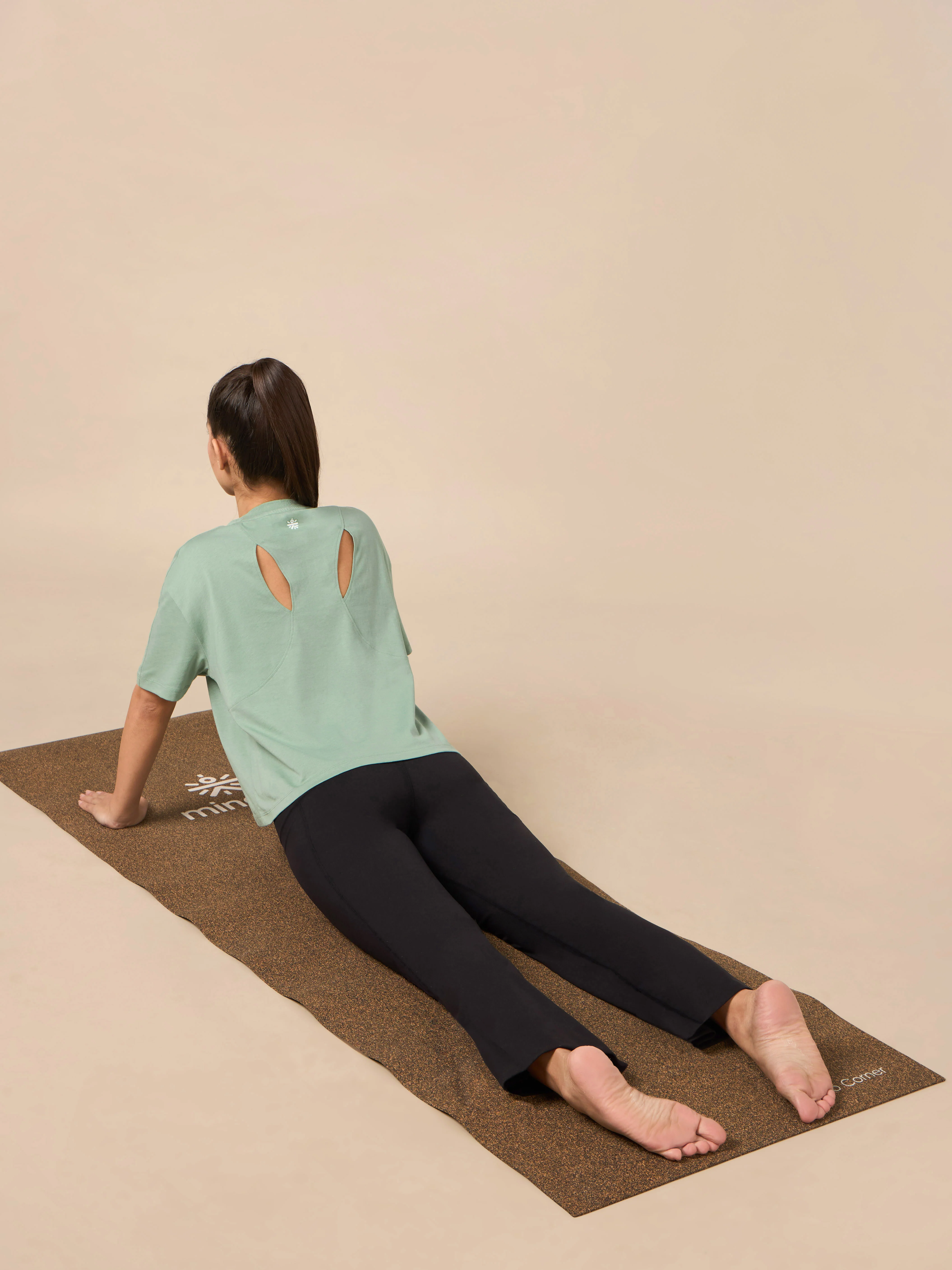Women's Yoga Green Flow T-shirt - Image 2