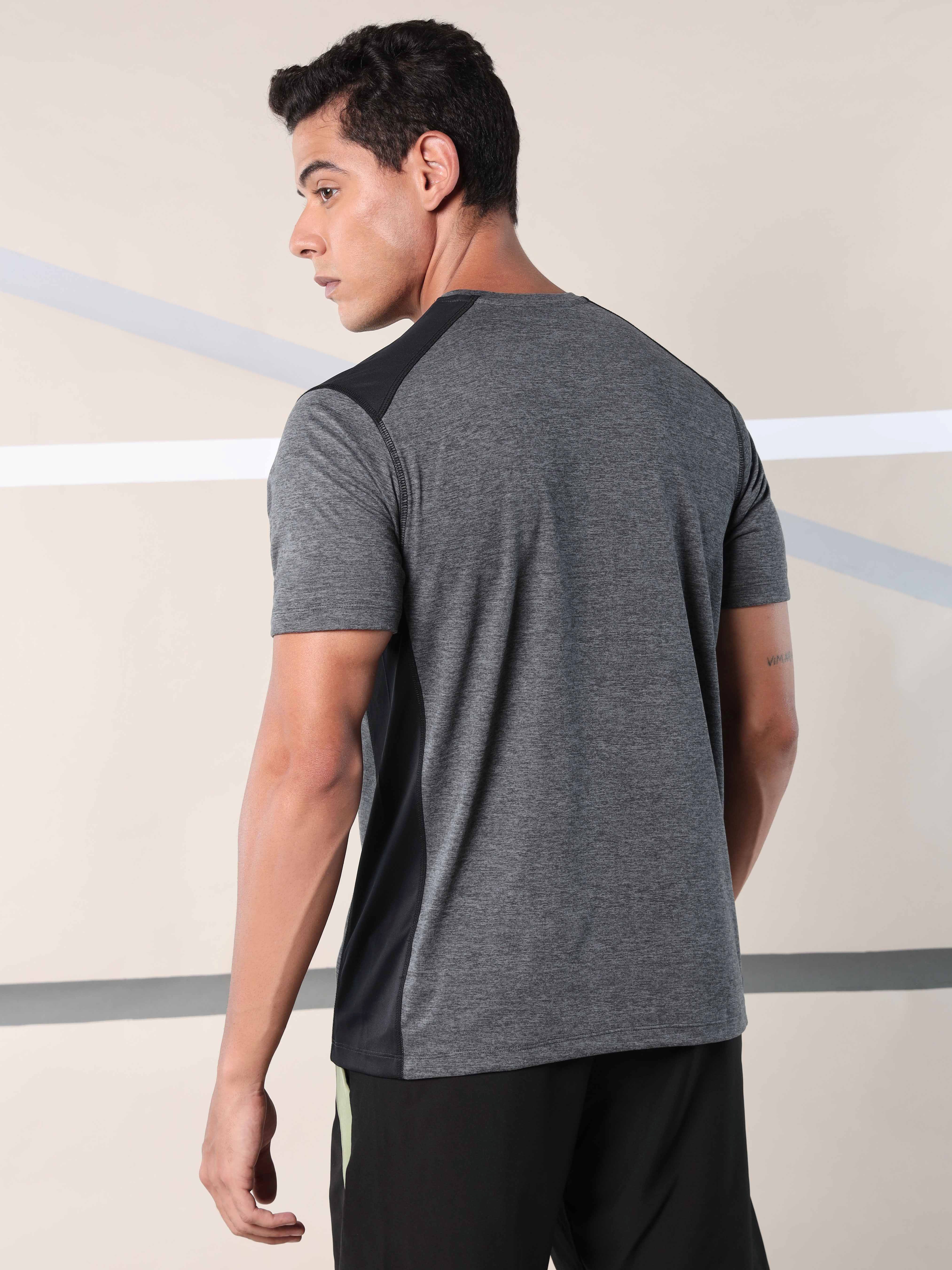 Men's Train In Grey Comfortech-Shirt - Image 4